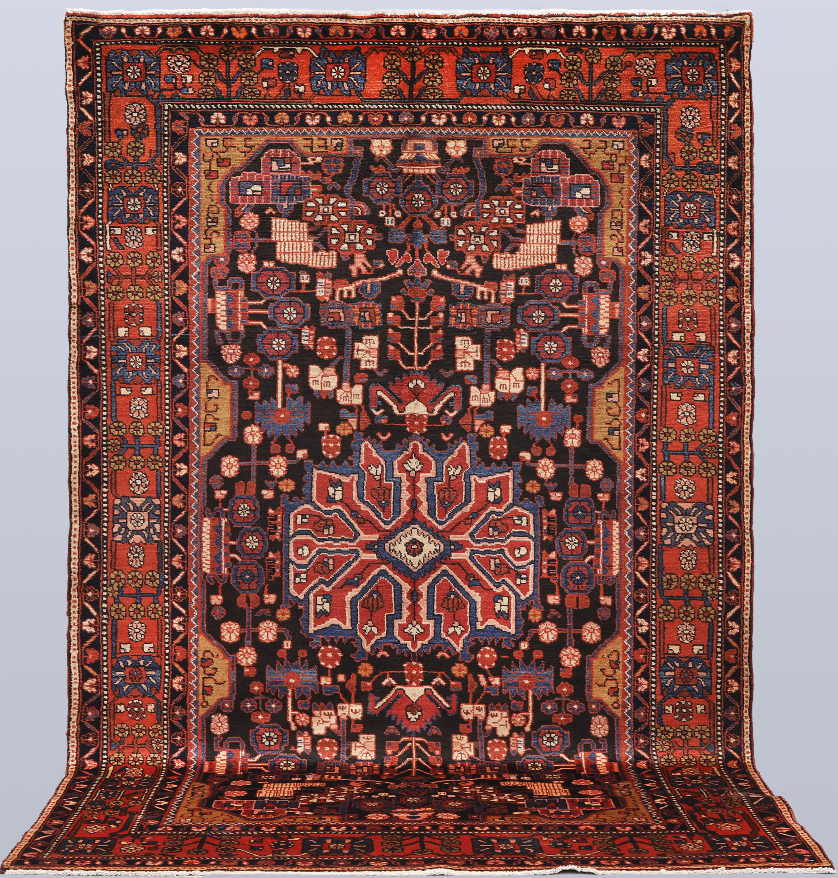 MATTA. Nahavand fine, 295 x 159 cm.
