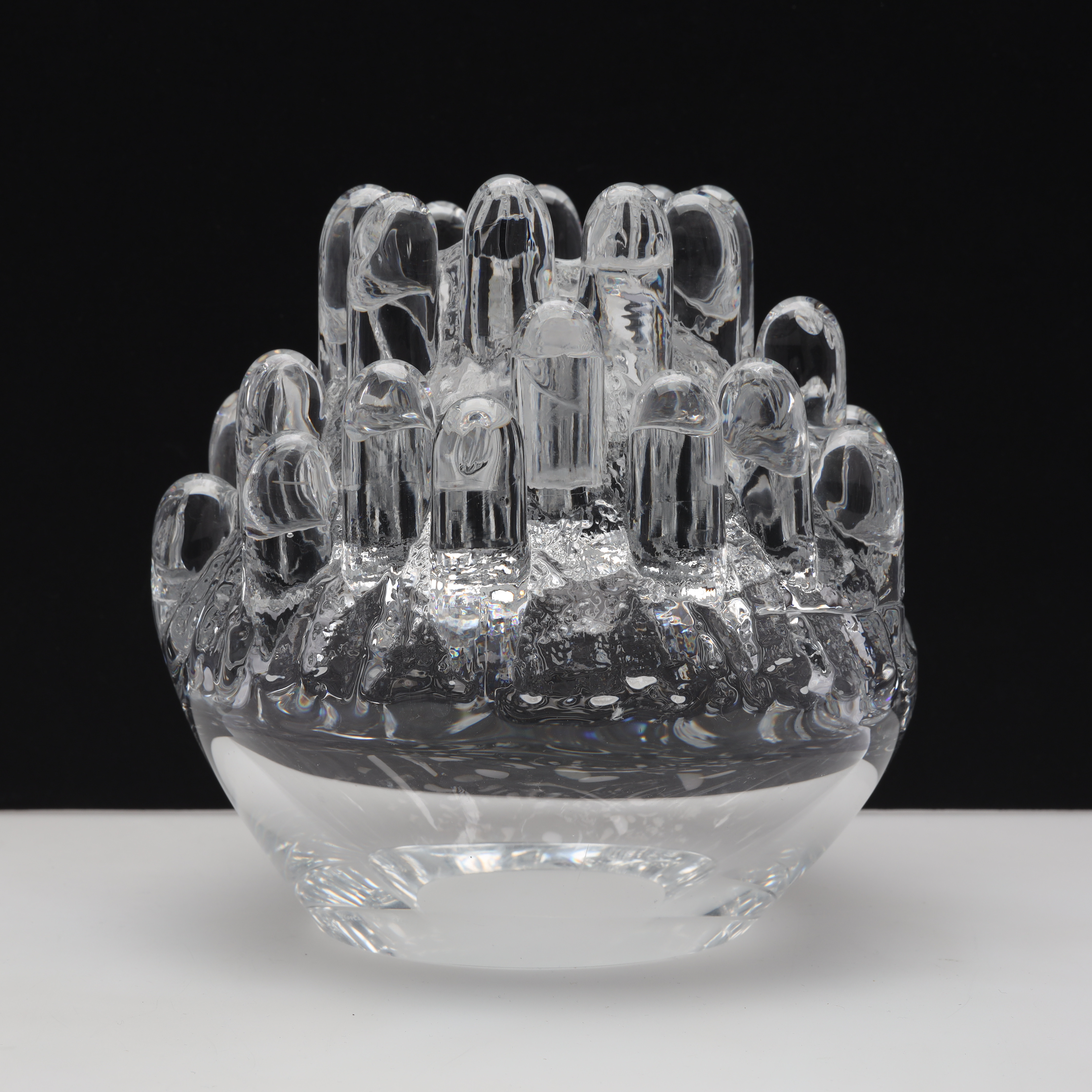 GÖRAN WÄRFF. LJUSLYKTA, glas "Polar" Kosta signerad.