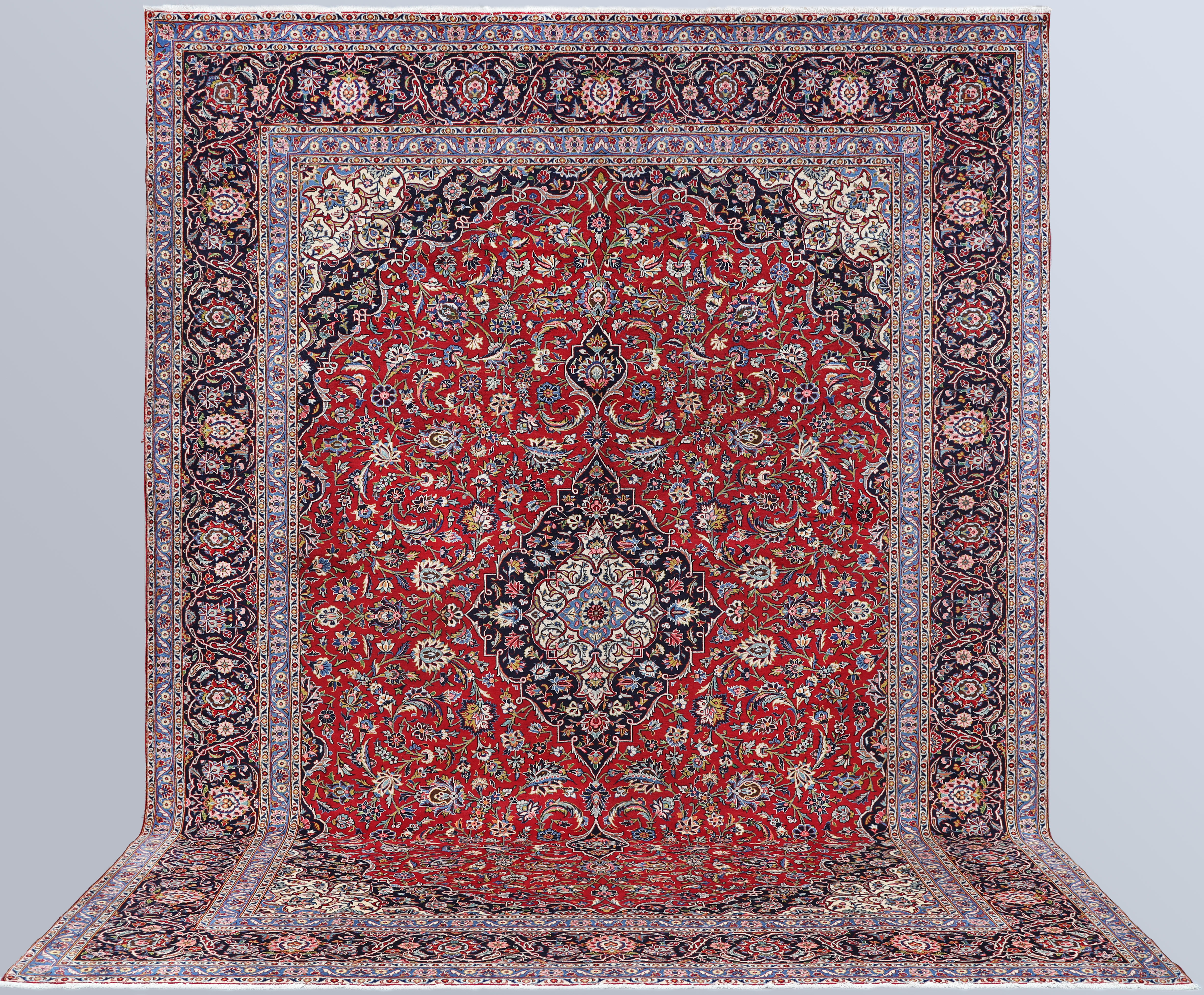 MATTA. Keshan fine, 420 x 315 cm.