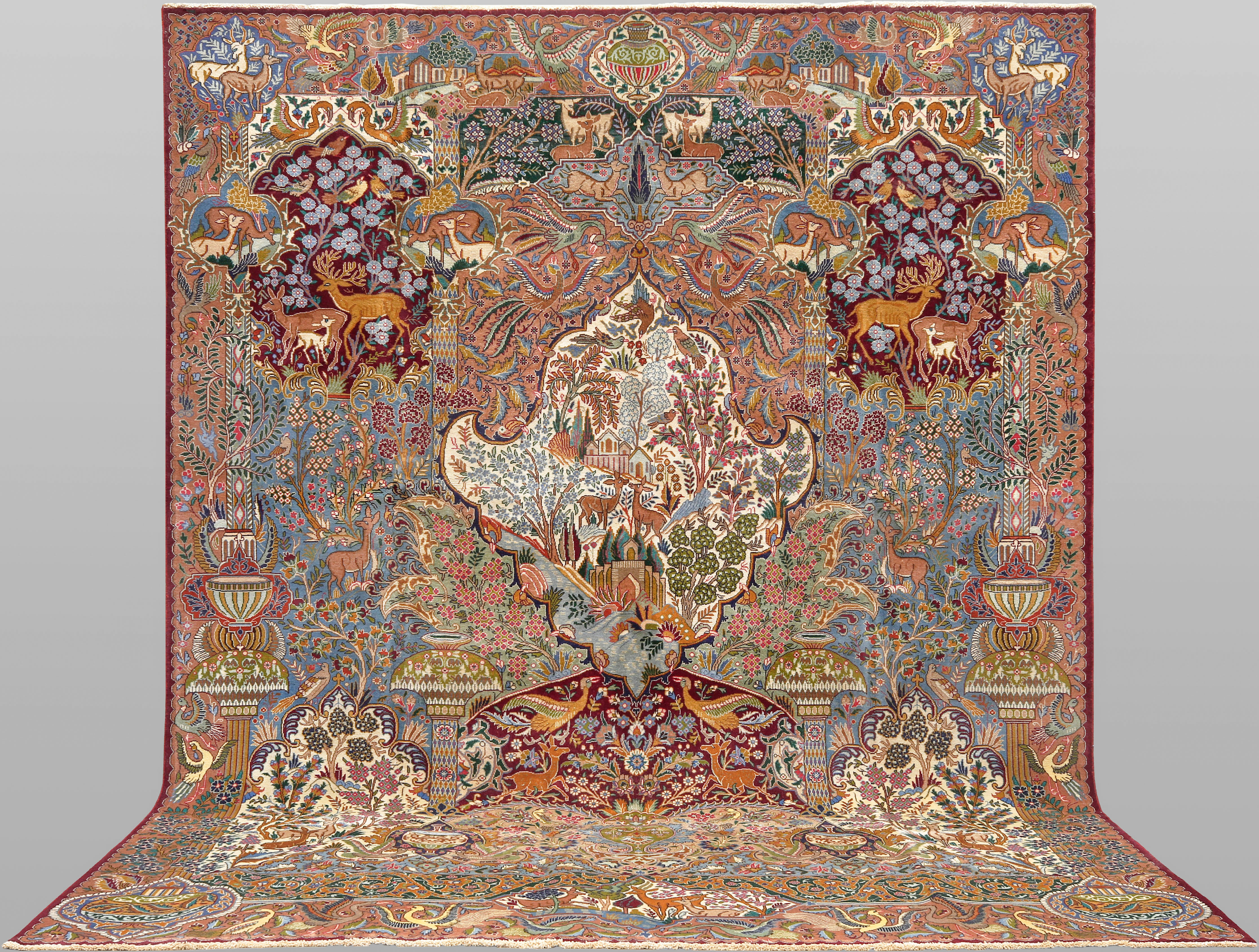 MATTA. Figural Kashmar, 385 x 300 cm.