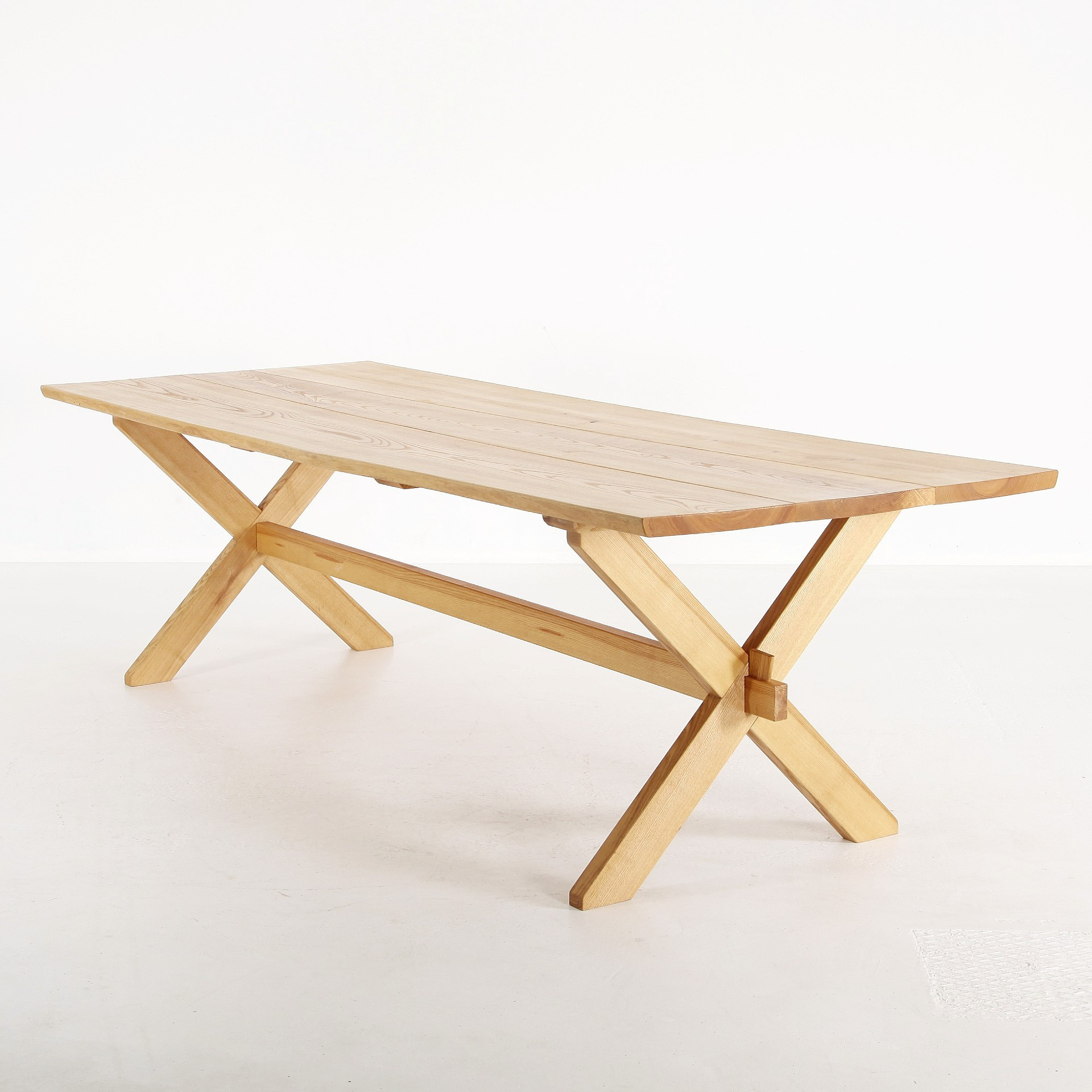 BORD, 260 cm, massivt, Sverige 1900-talets senare del.