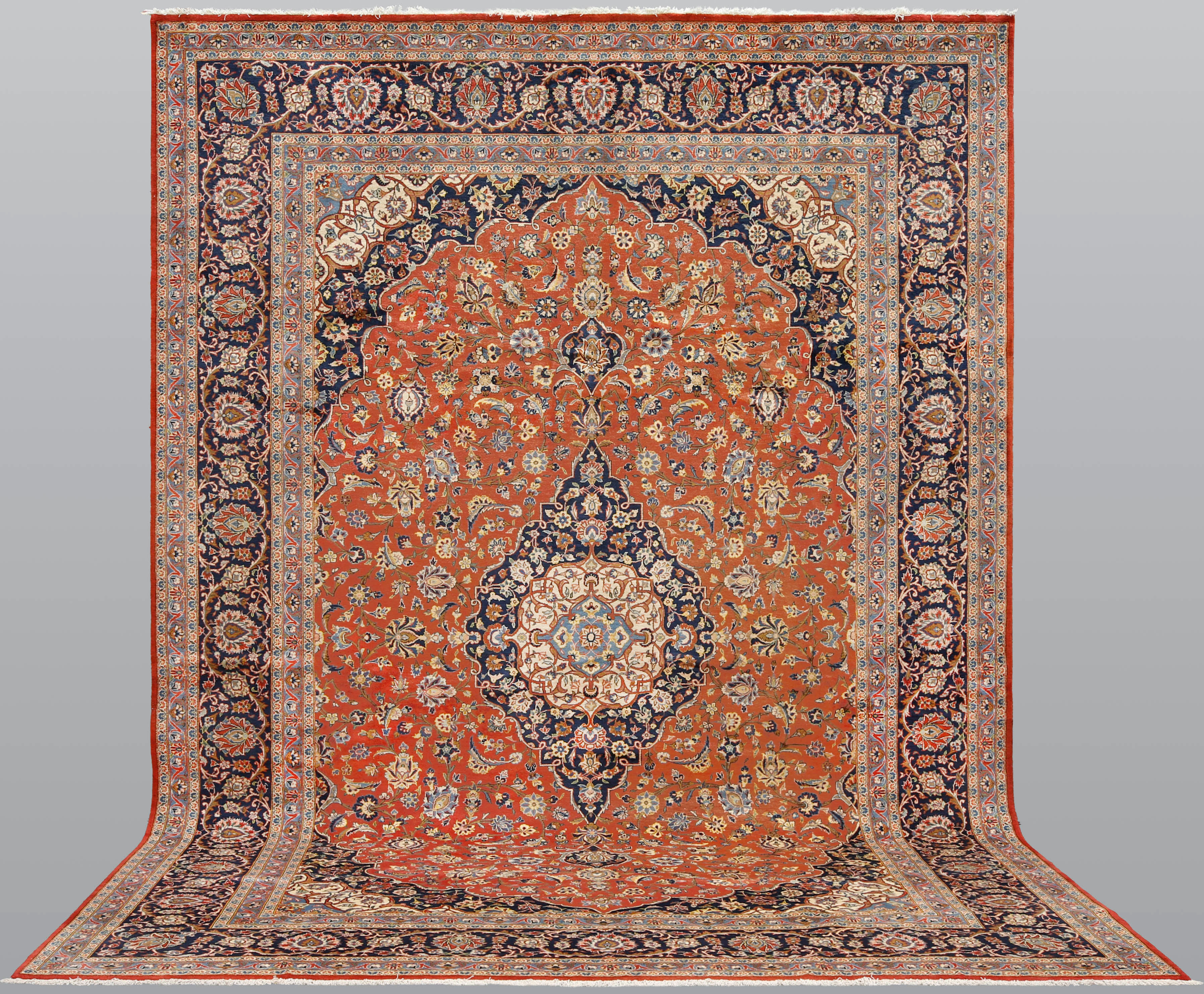 MATTA. Semiantik Keshan fine, 427 x 308 cm.