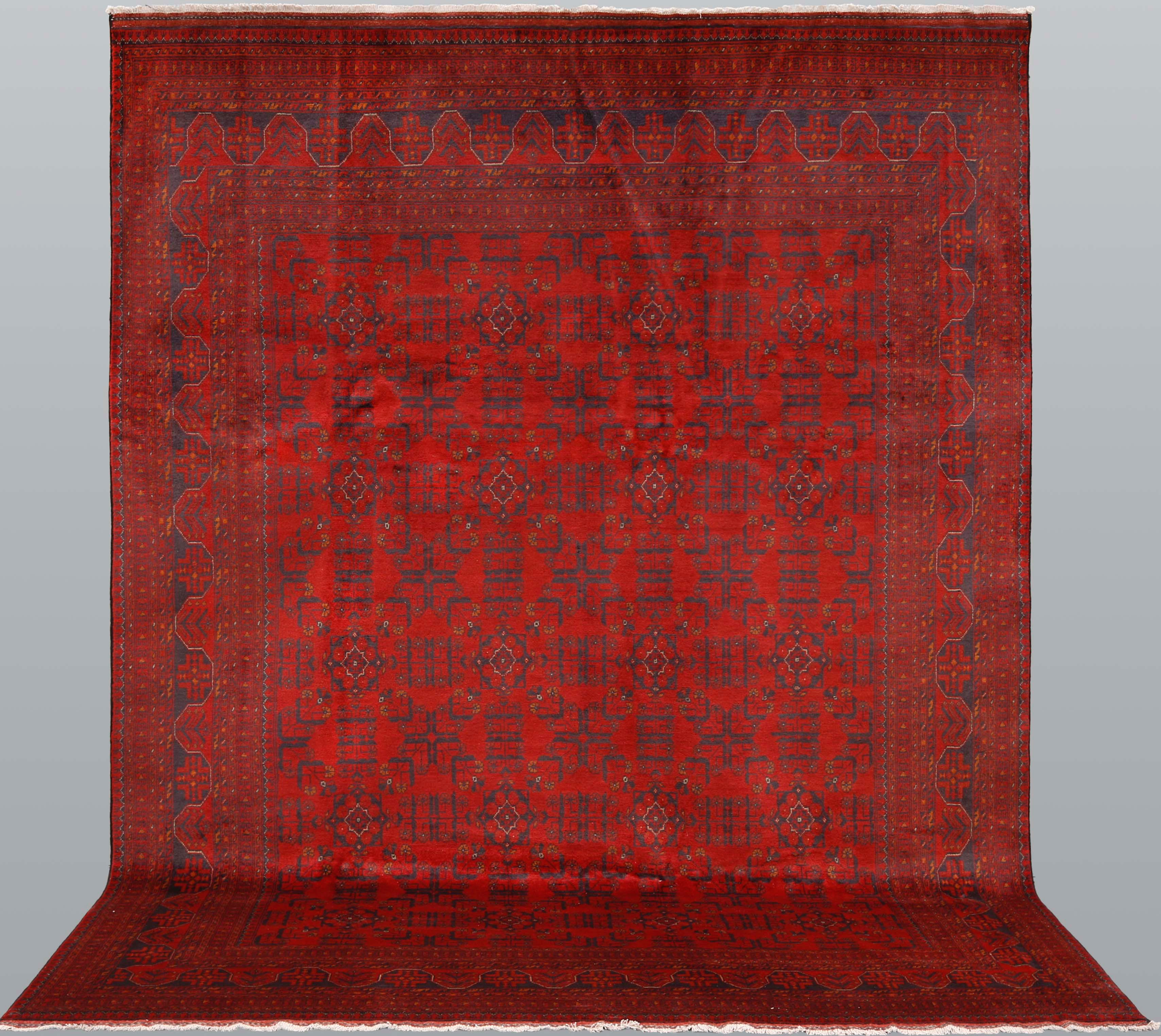 MATTA. Afghan fine, 344 x 255 cm.