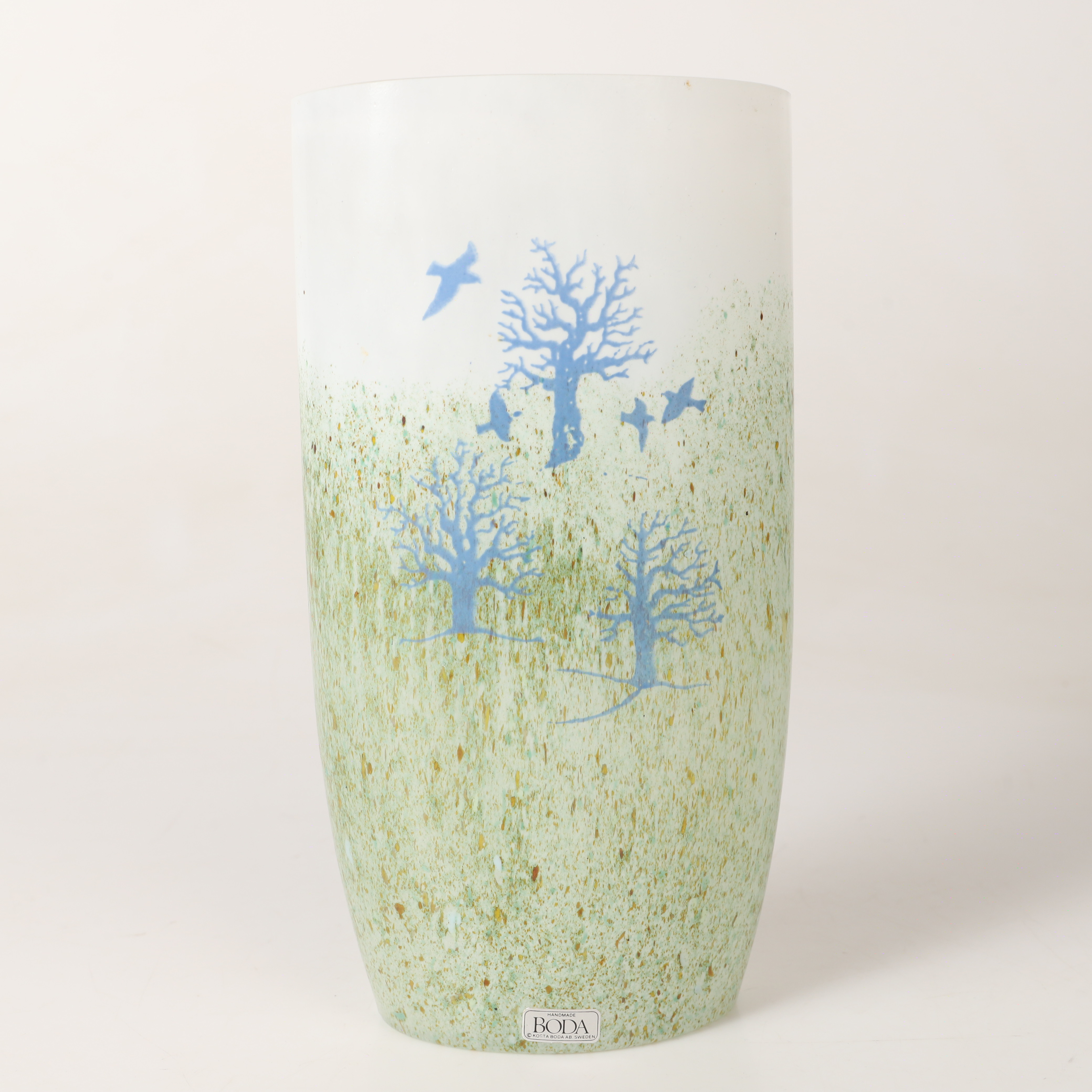 KJELL ENGMAN. Vas, "Oktober", glas, Kosta Boda, 1980.