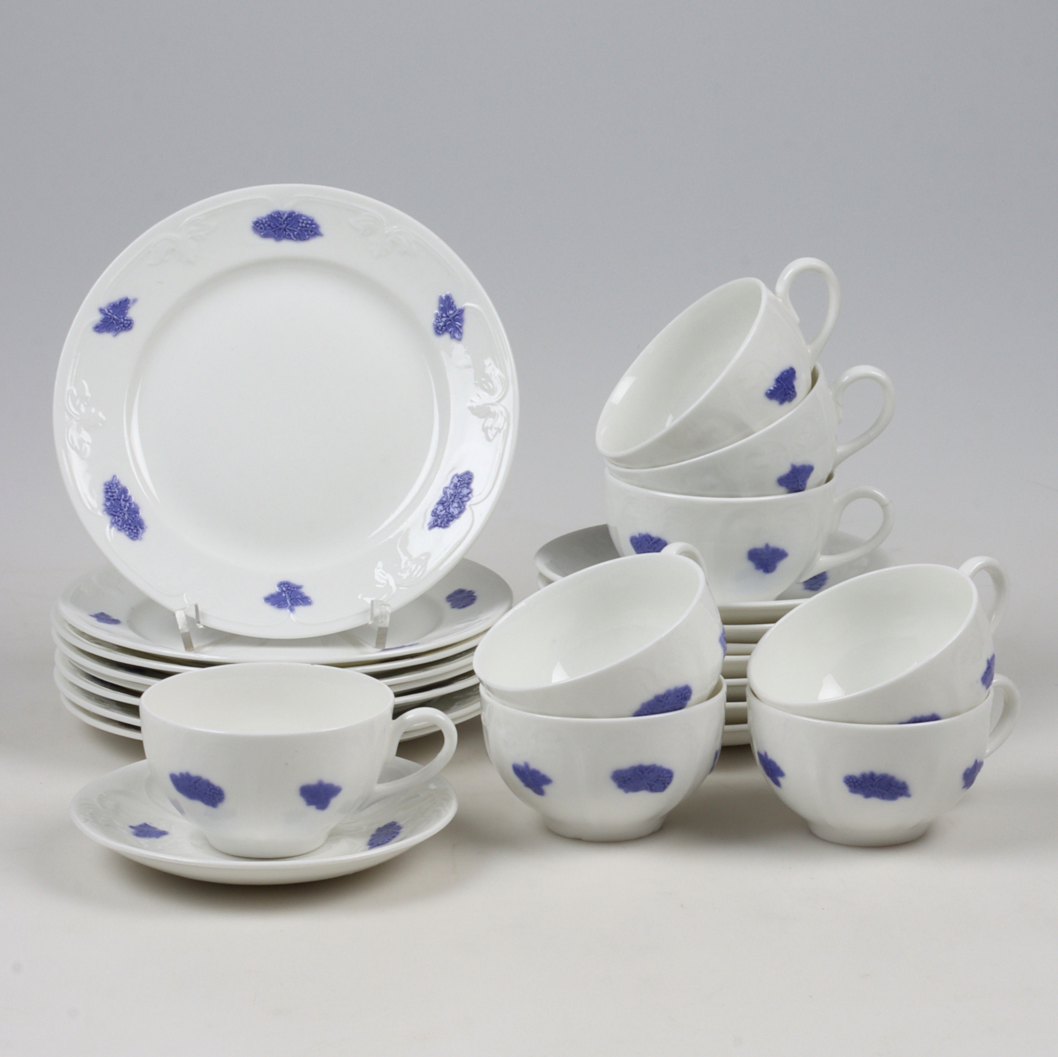 KAFFESERVIS, 24 delar, porslin, "Blå blom", Gustavsbergs, 1900-talets andra hälft.