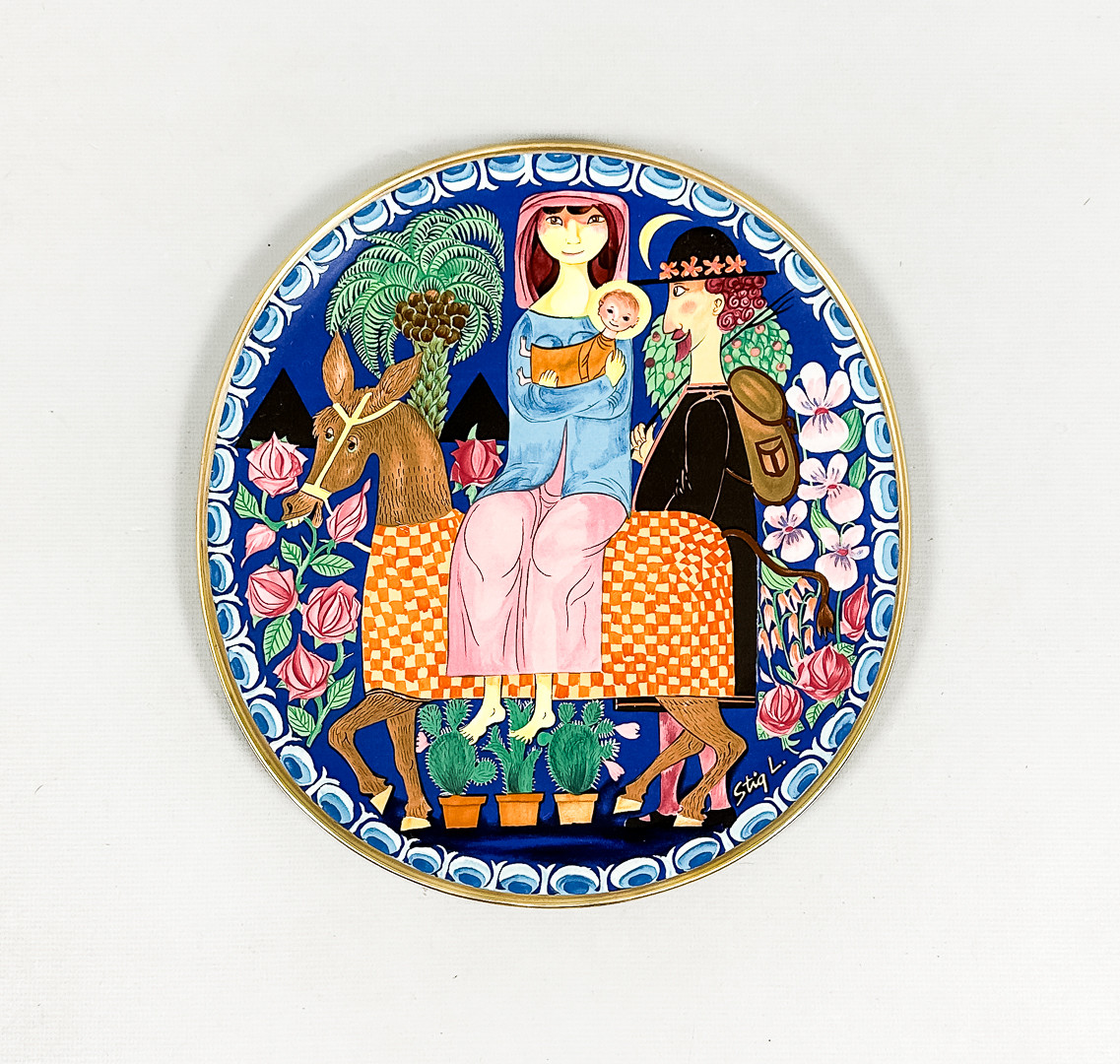 STIG LINDBERG. JULTALLRIK, "Flykten till Egypten", porslin, Gustavsberg, 1981.