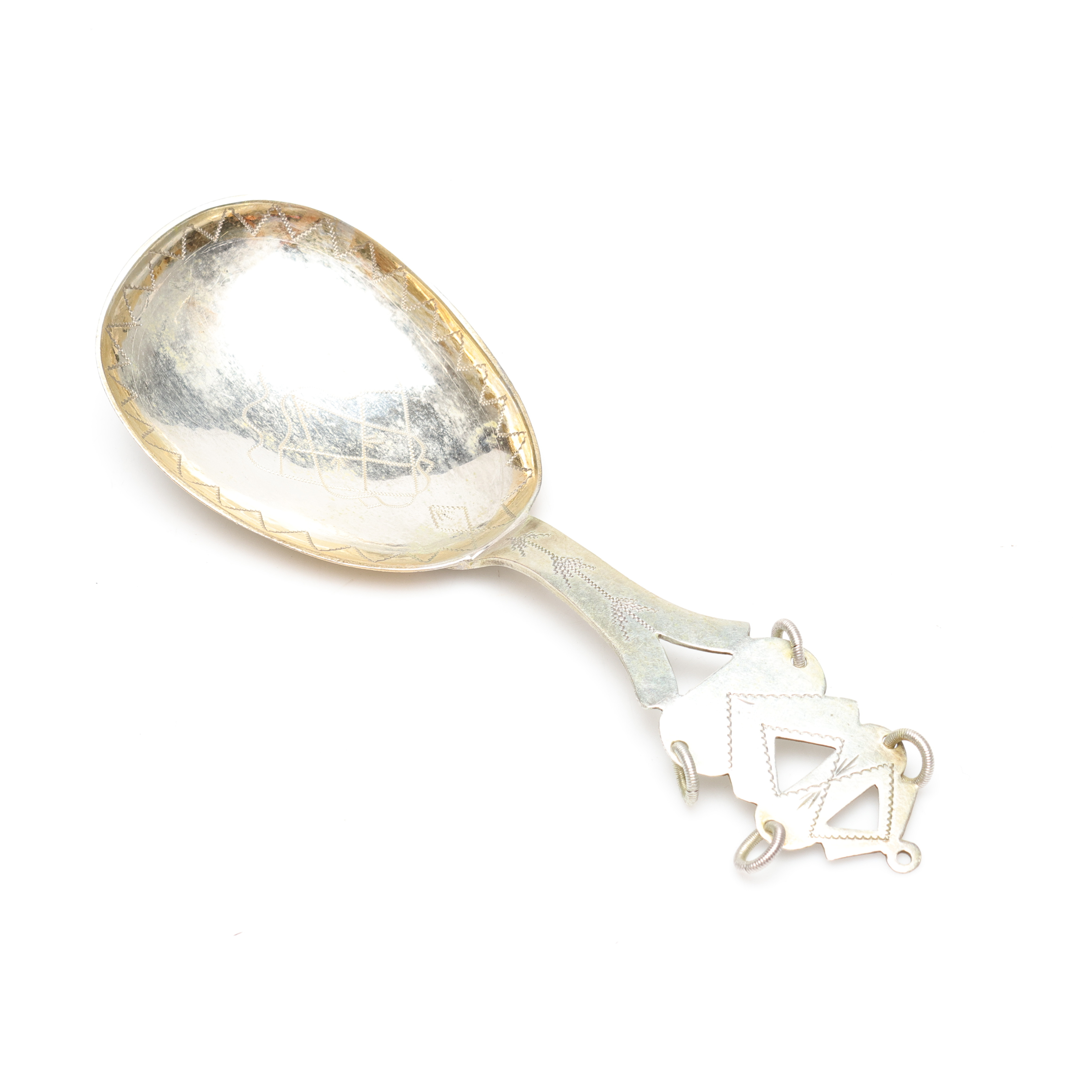 FRITZ OLSSON. SKRAMMELSKED, silver, 1919, genombruten dekor.