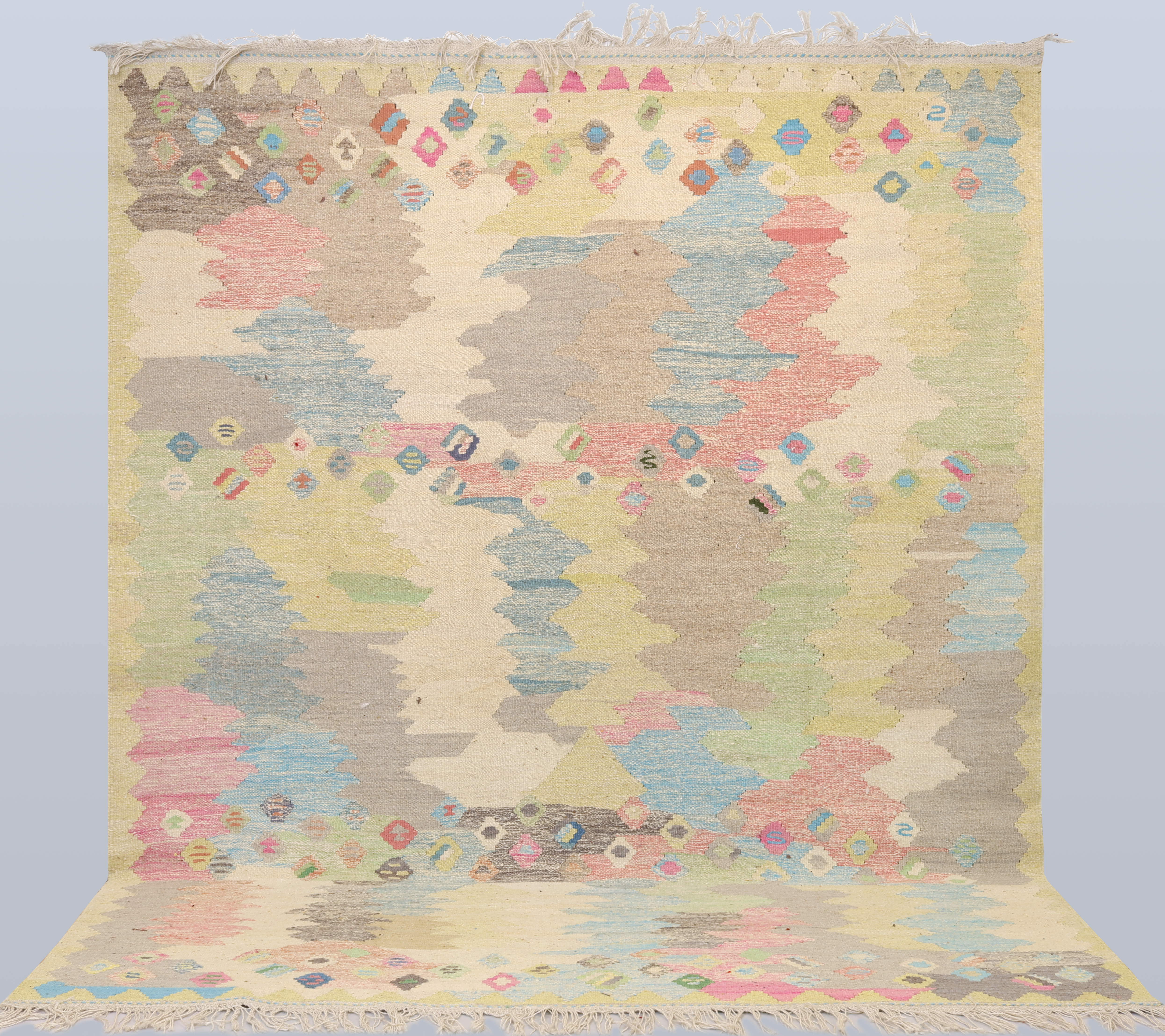 MATTA, handvävd kelim, ull på varp, modern design, ca. 256x203 cm.