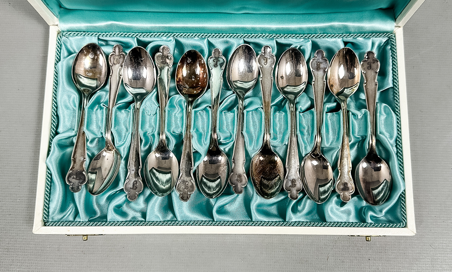 KAFFESKEDAR, 12 st, Silver, MGAB.