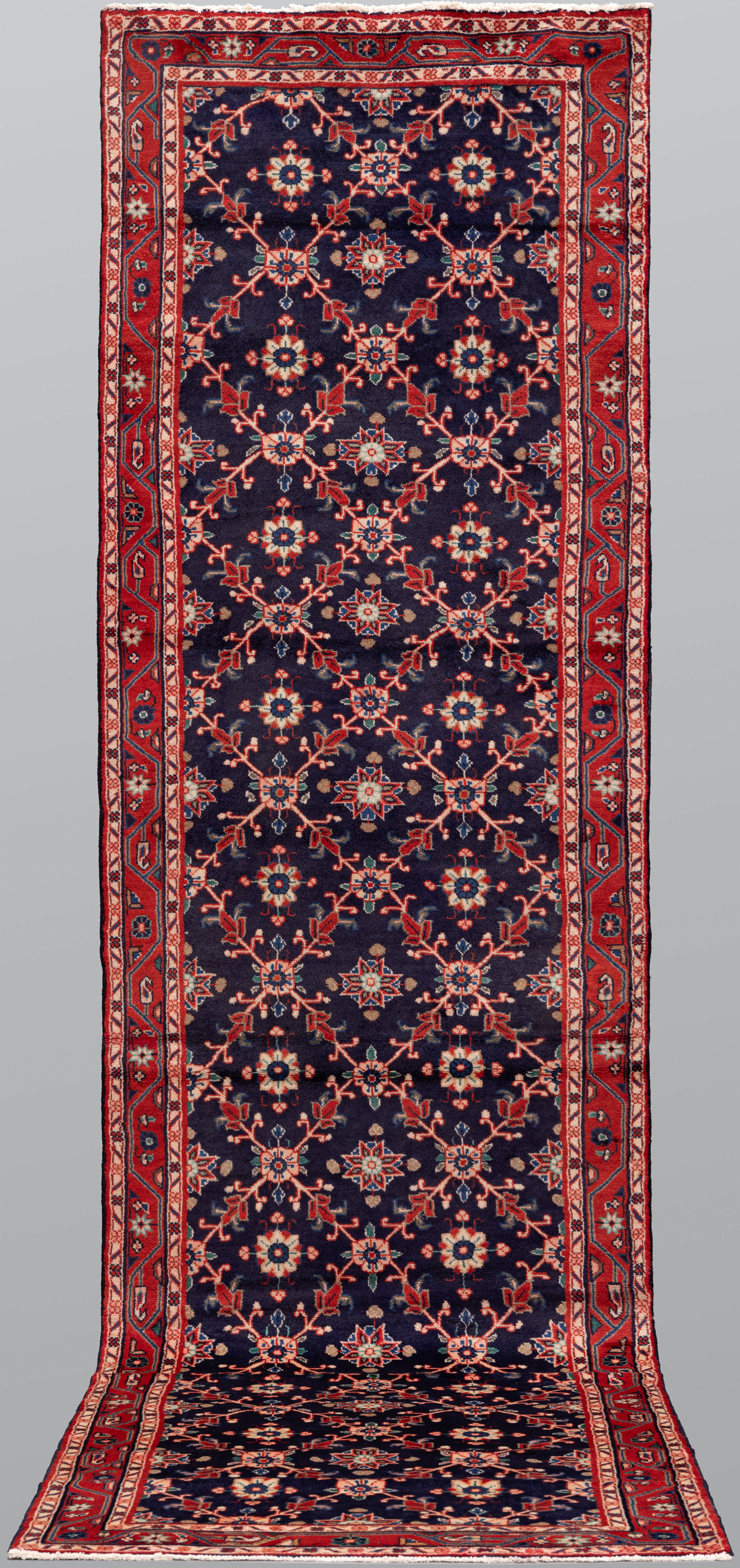 ORIENTMATTA, Hamadan, gallerimodell, ull på bomullsvarp, ca 385x107 cm.