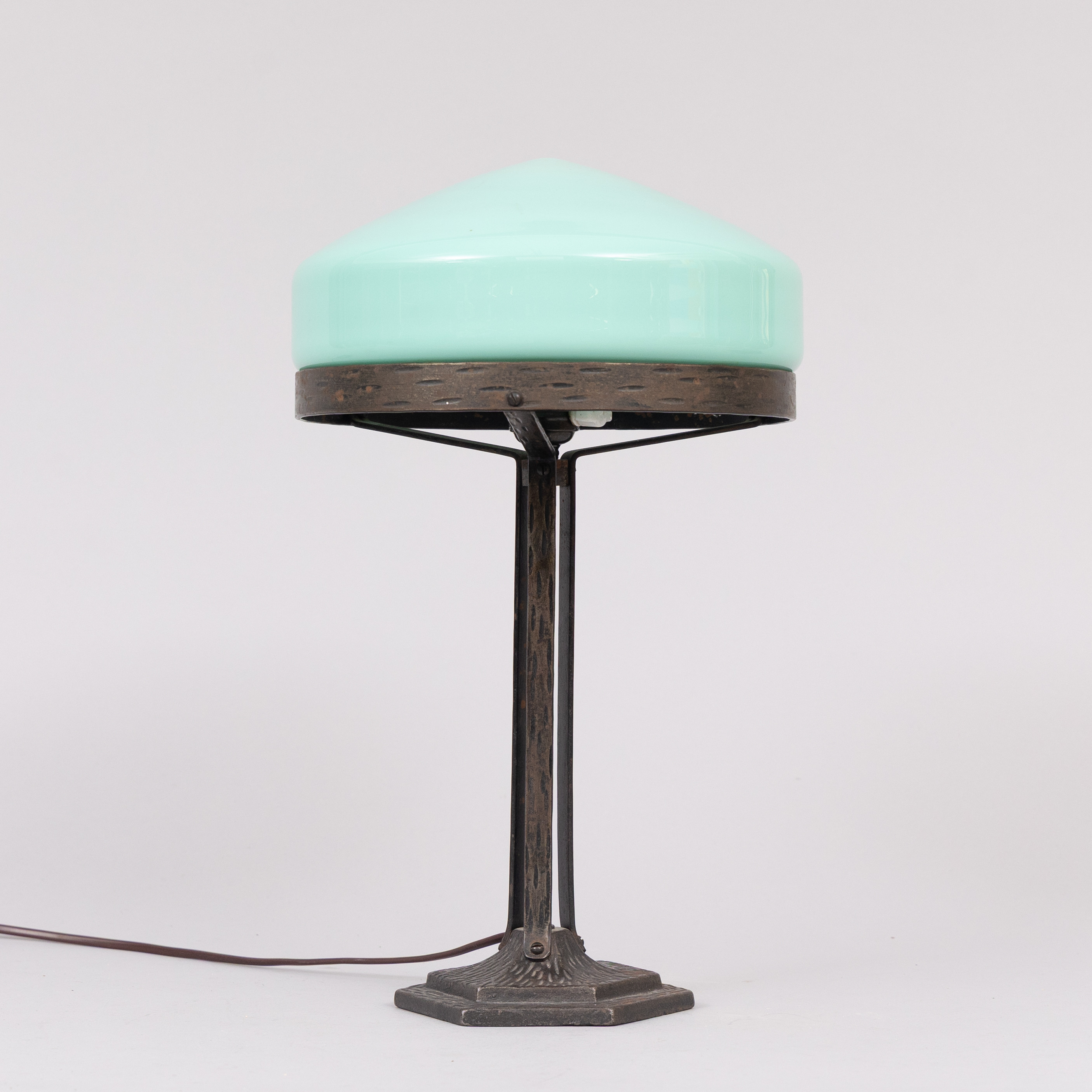 BORDSLAMPA, Strindbergmodell, 1900-tal.