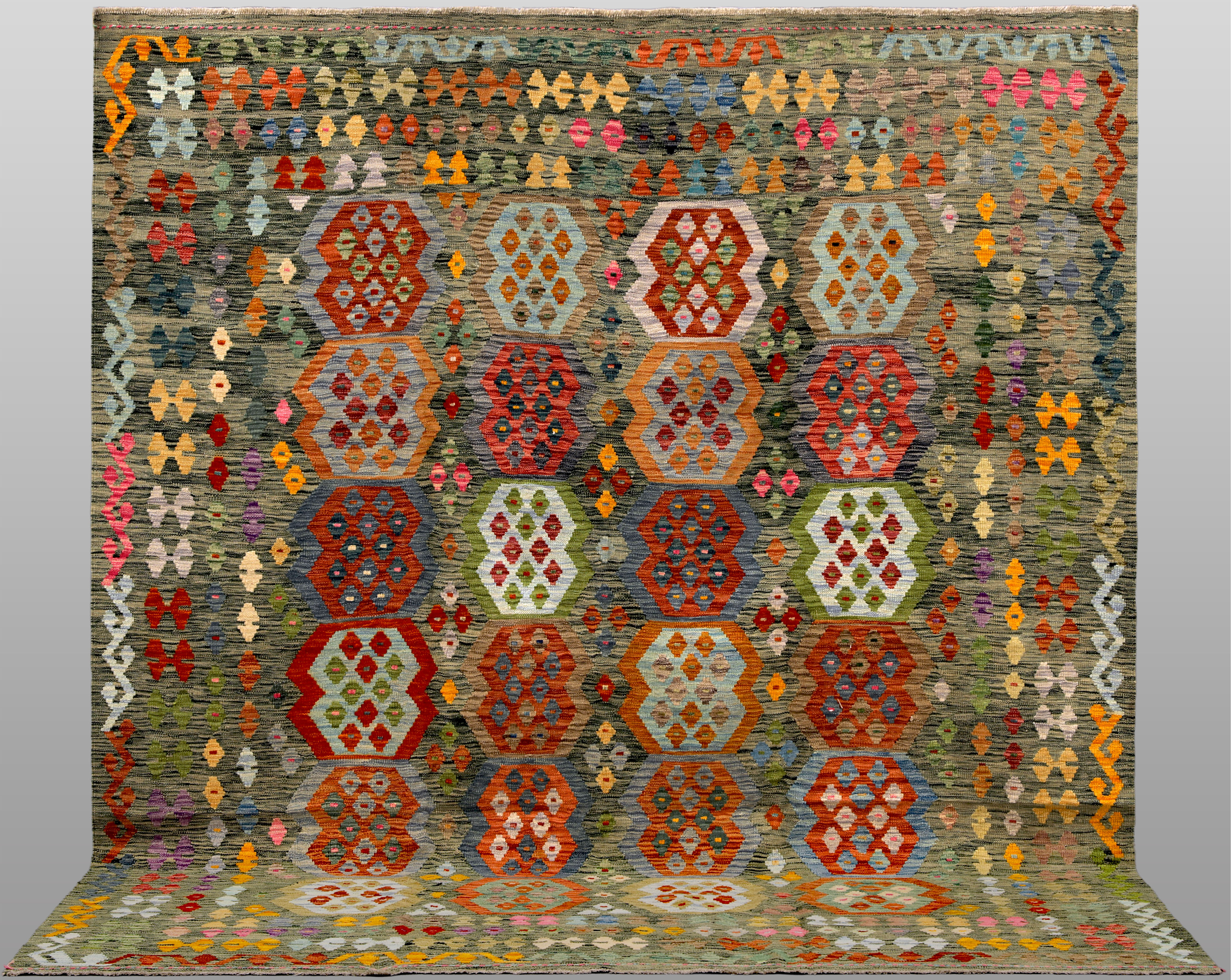 ORIENTMATTA, kelim, handvävd, klassisk design, ca 296 x 253 cm.