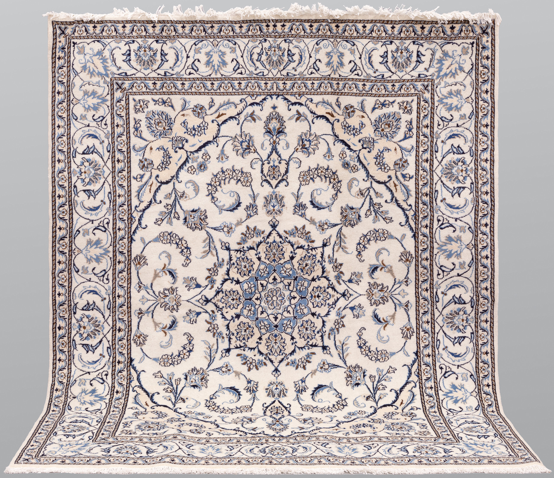 ORIENTMATTA, Nain, handknuten, ca 245 x 196 cm.