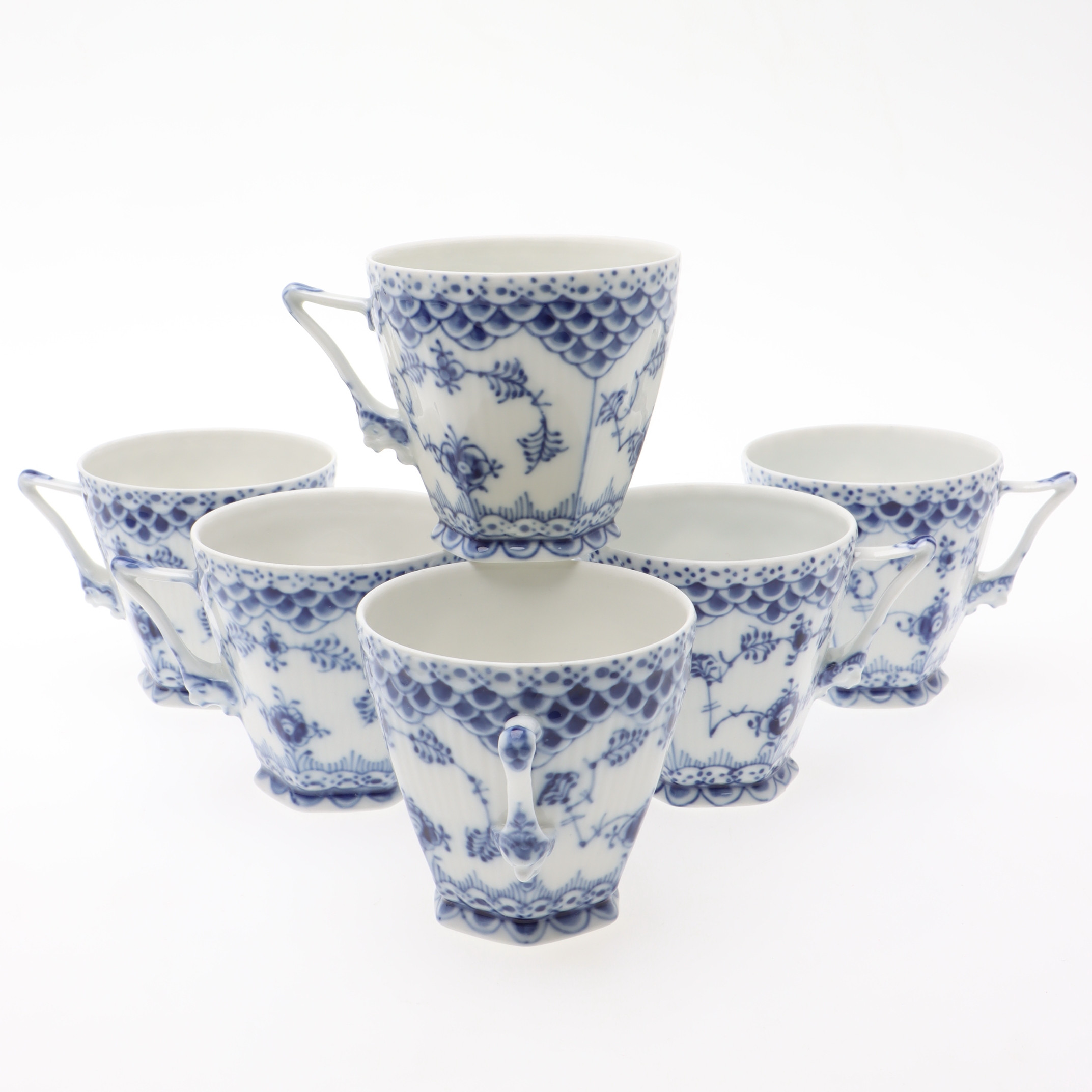 KAFFEKOPPAR, 6 st, porslin, Musselmalet helblond, nr. 1036, Royal Copenhagen, Danmark.
