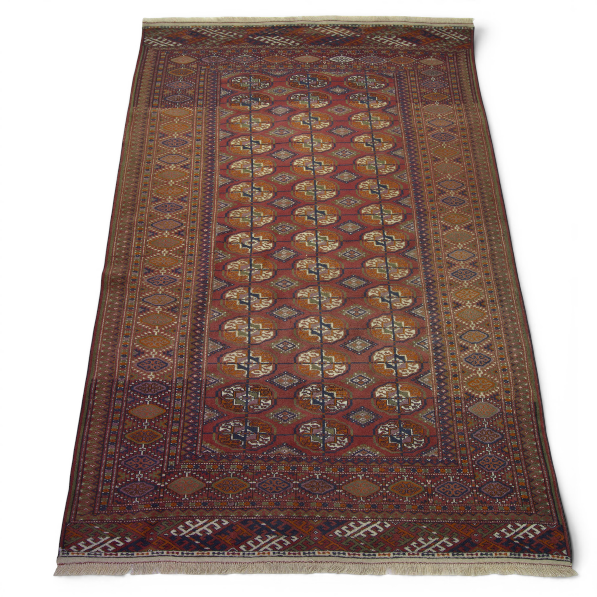 MATTA, orientalisk, "Tekke", ca 196 x 127 cm, Turkmenistan.
