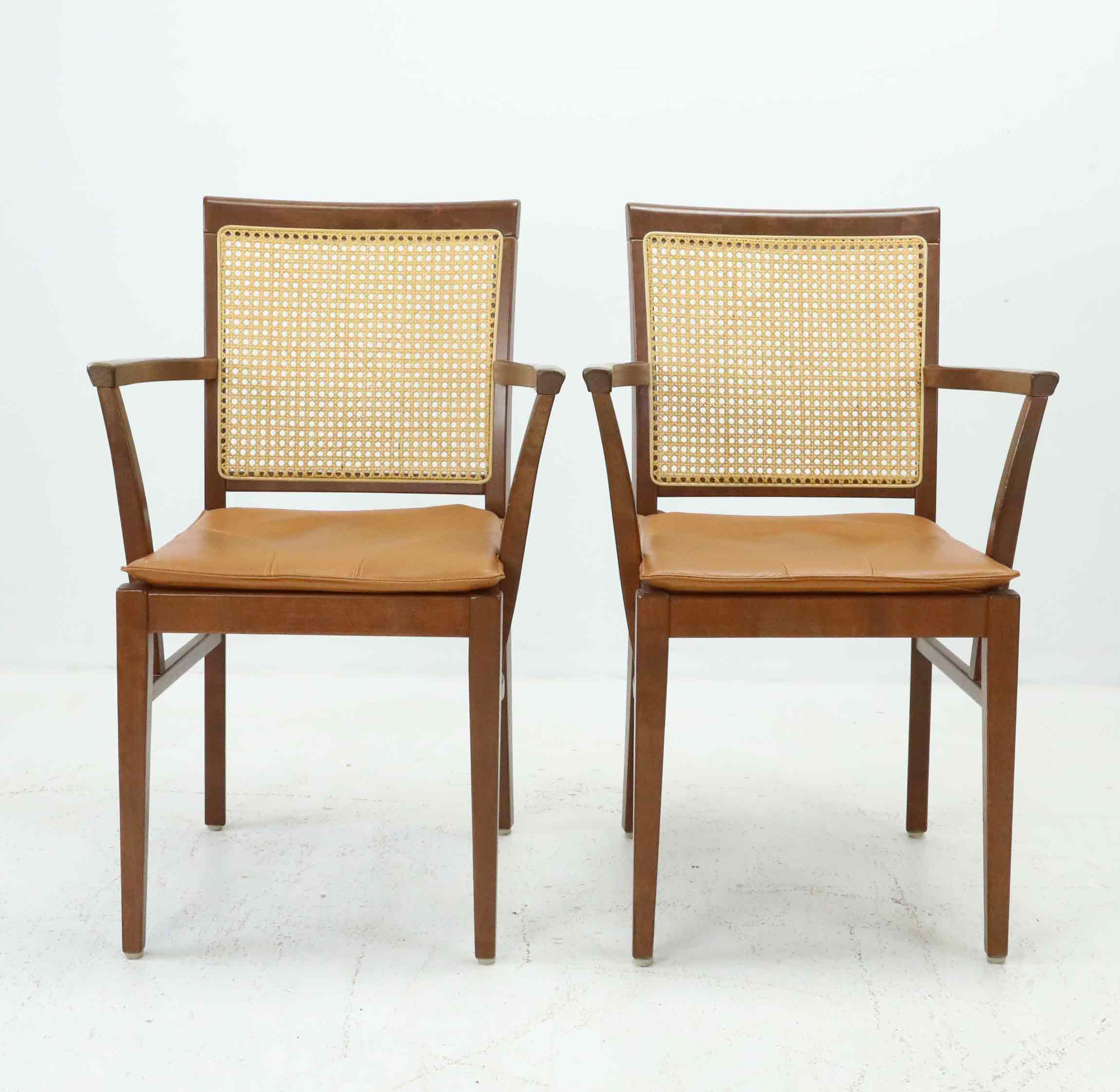 KARIN MOBRING & TOMAS JELINEK. karmstolar, ett par, från kollektionen "Stockholm", IKEA, 1980/90-tal.