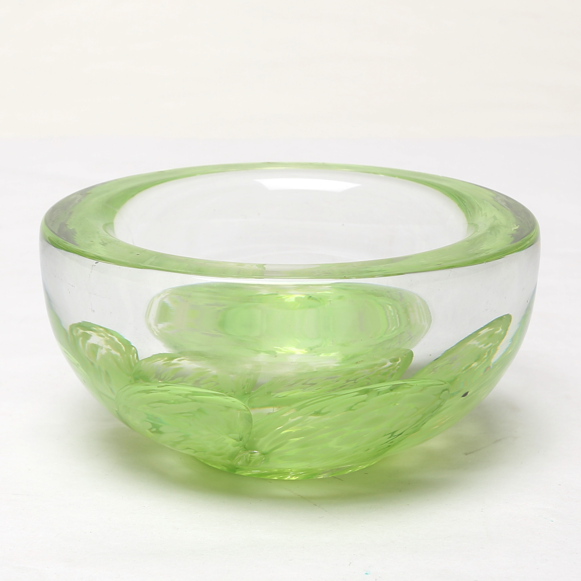 BERTIL VALLIEN. SKÅL, glas, Boda-Åfors, signerad.