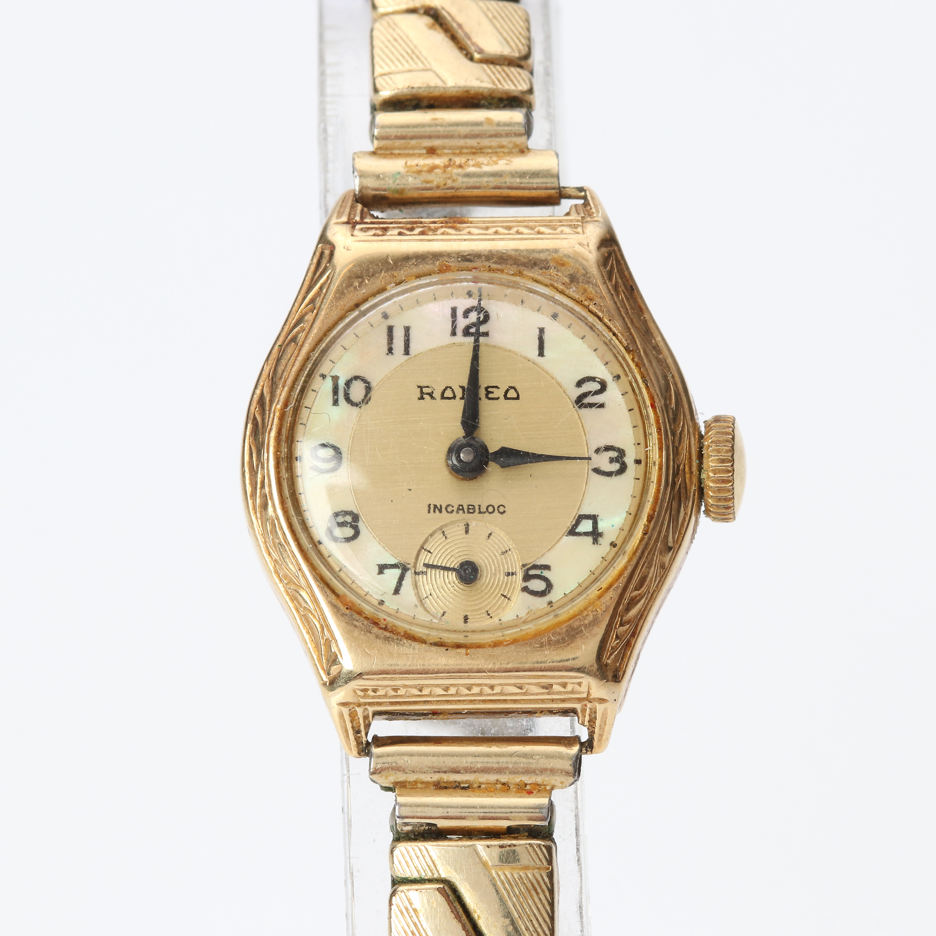 ROMEO, ARMBANDSUR. Boett i 14k guld.