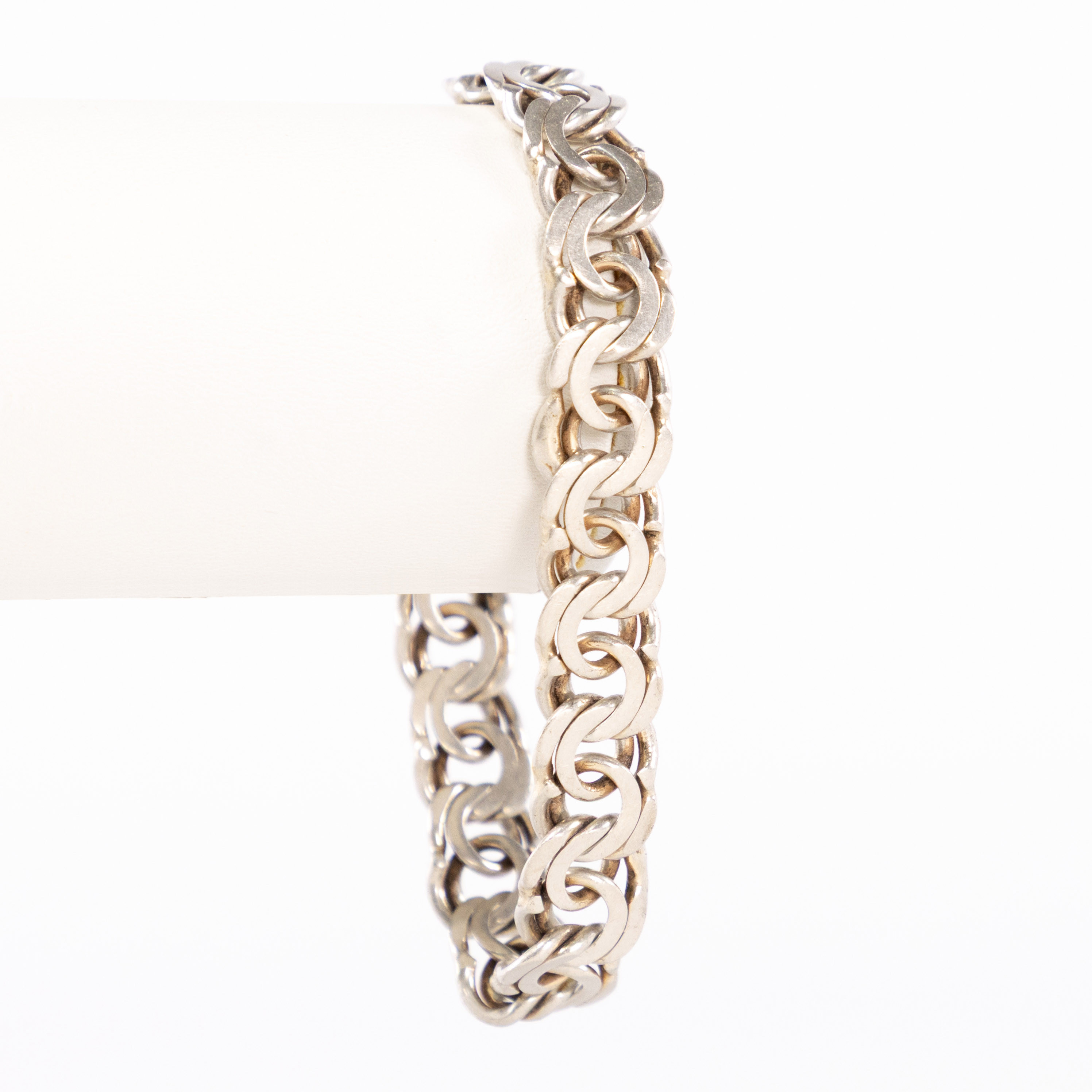 ARMBAND. Bismarck, silver, GD & Co.