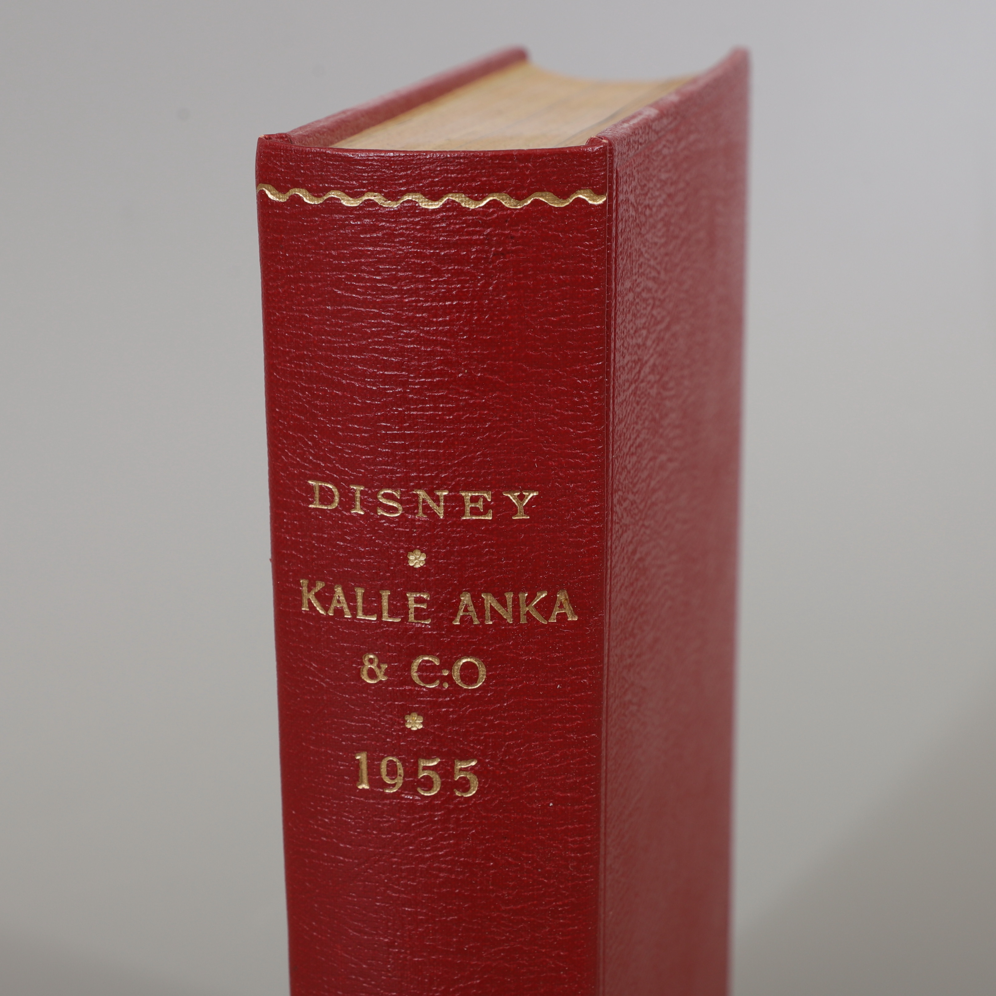 KALLE ANKA/WALT DISNEYS SERIER, inbunden årgång 1955.