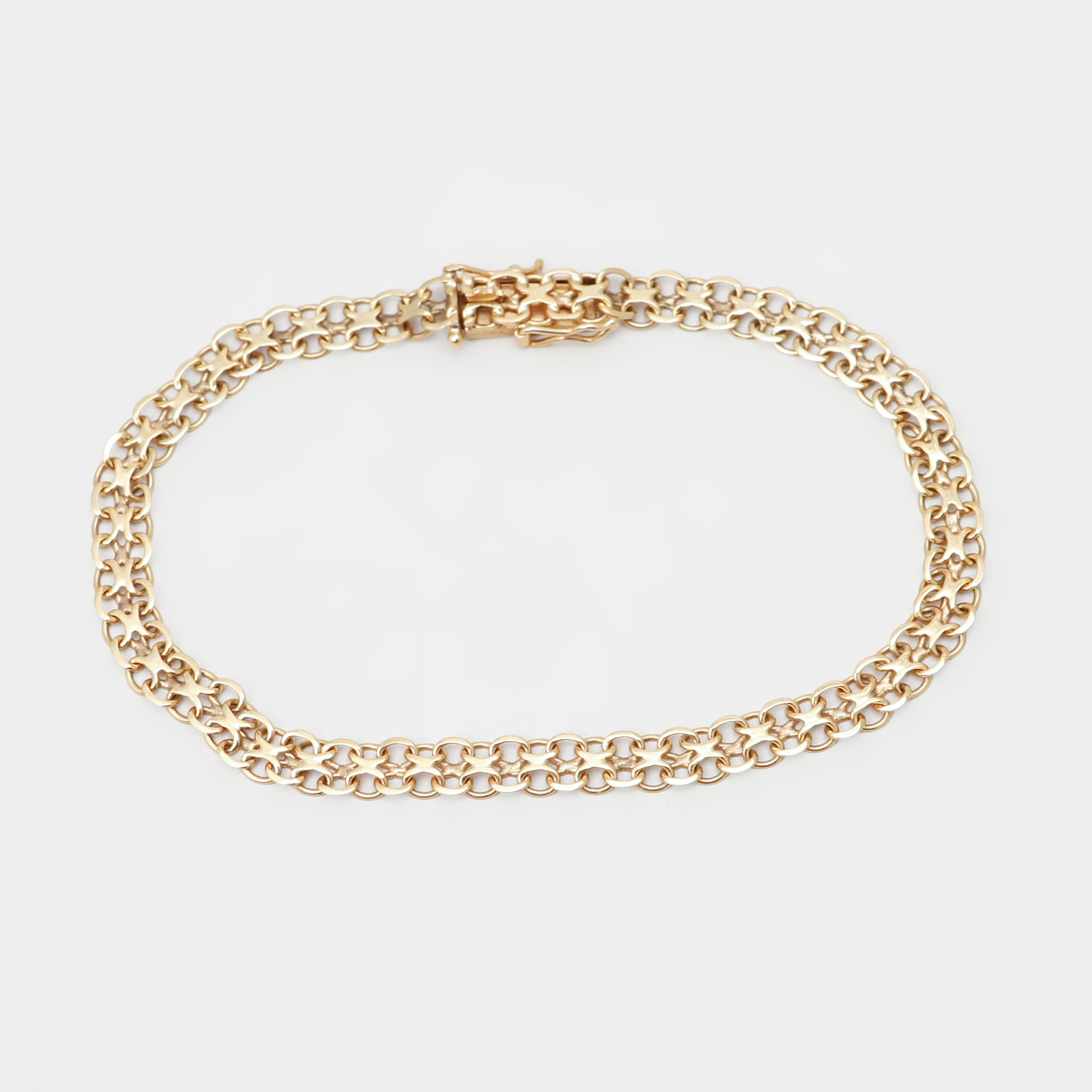 ARMBAND, 18k guld, vikt ca 5,5 gram.