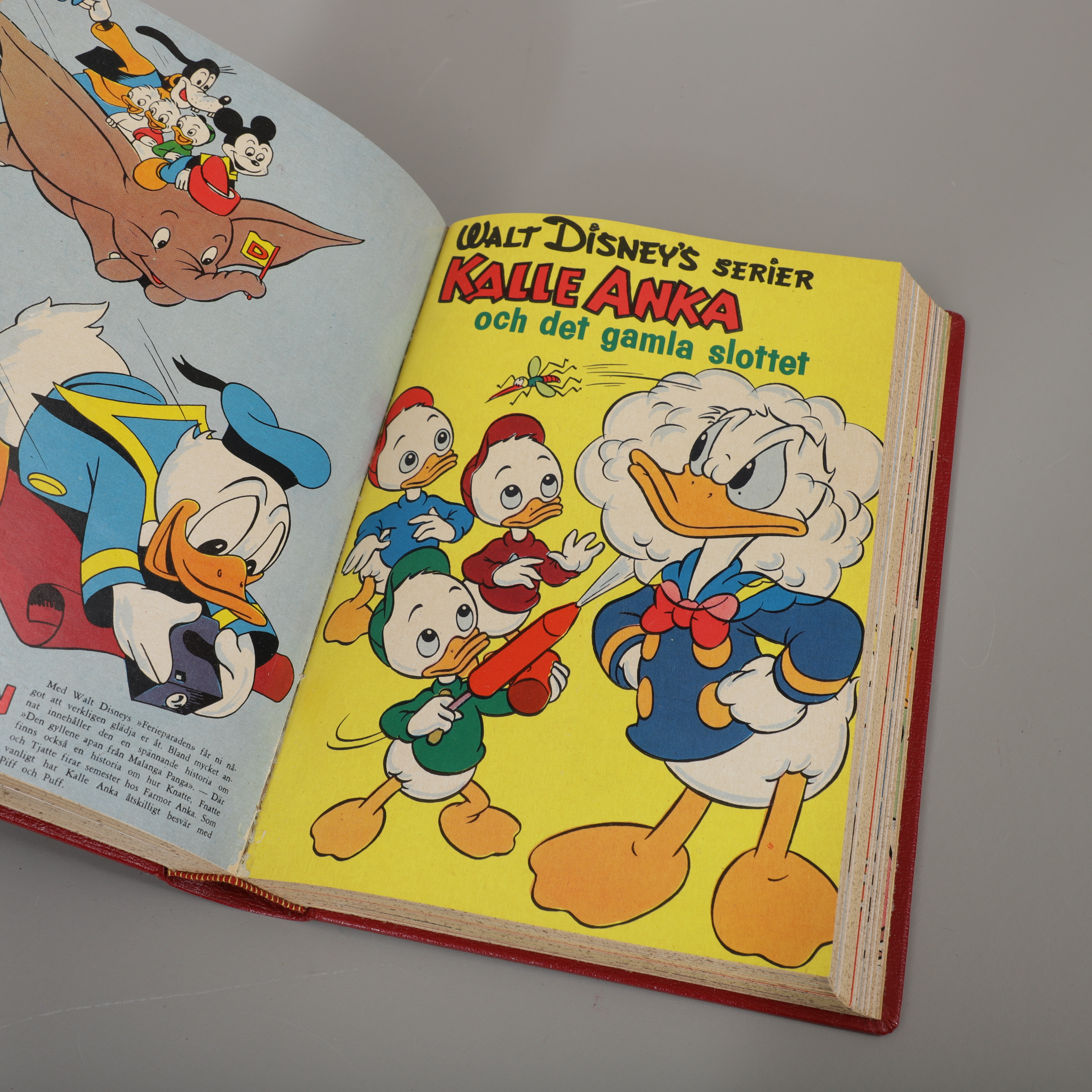 KALLE ANKA/WALT DISNEYS SERIER, inbunden årgång 1956.