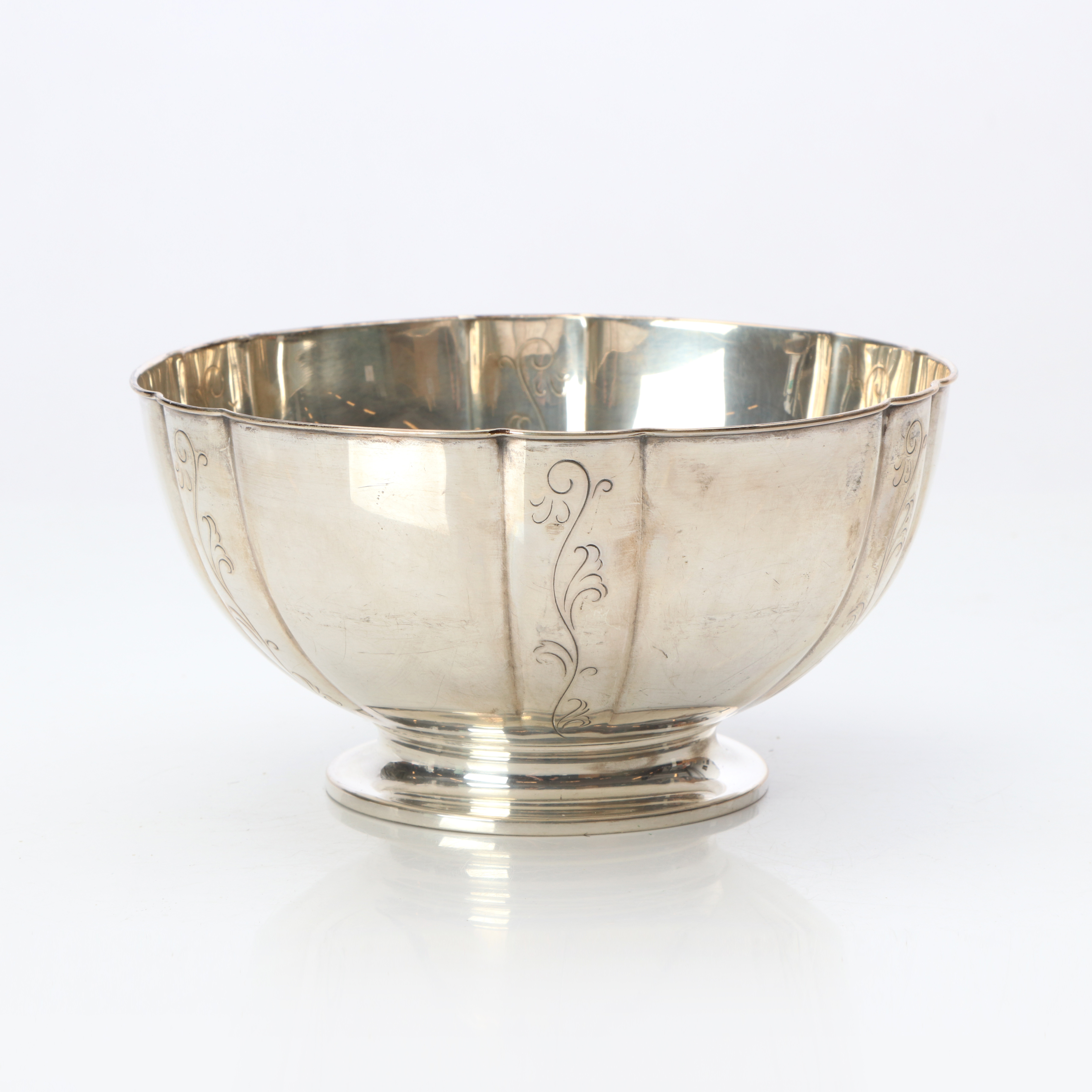 SKÅL. Silver. Vikt ca 360 gram.