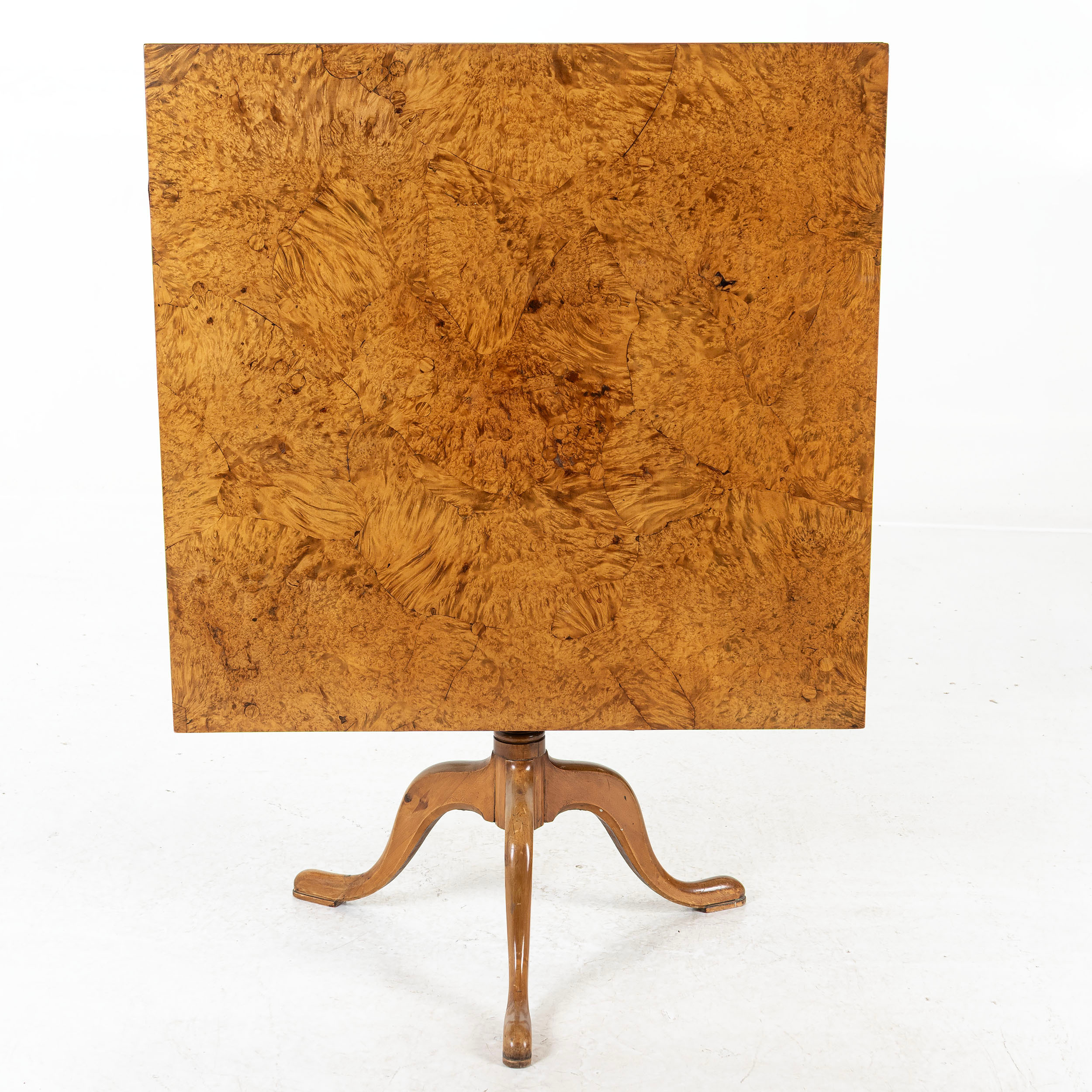 FÄLLLBORD, skiva i rotfanér, 1800-tal.