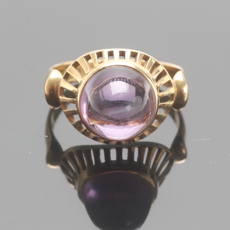 RING, 18 k guld.