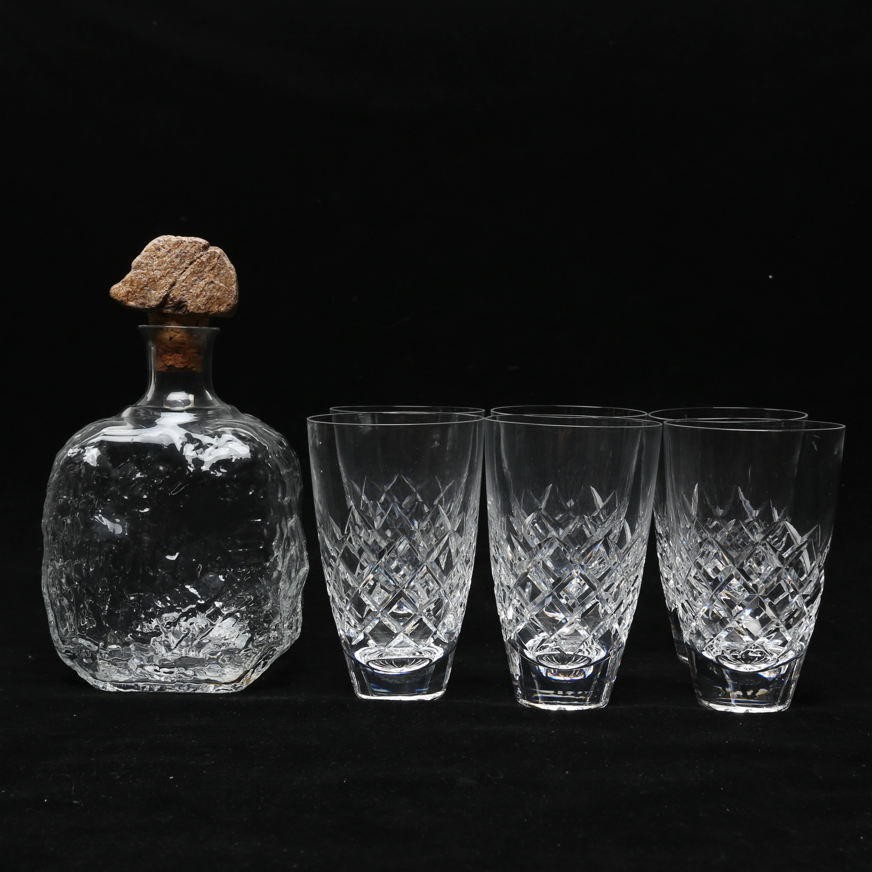 KARAFF, GLAS, med stenpropp och GROGGLAS, 6 st, med slipad dekor.