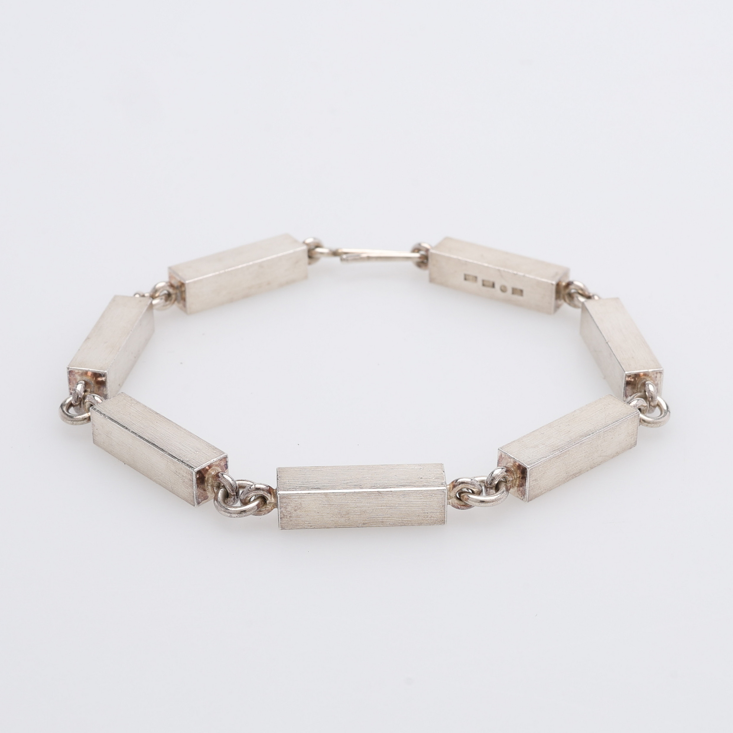 REY URBAN. ARMBAND, STERLINGSILVER, STOCKHOLM 1998.