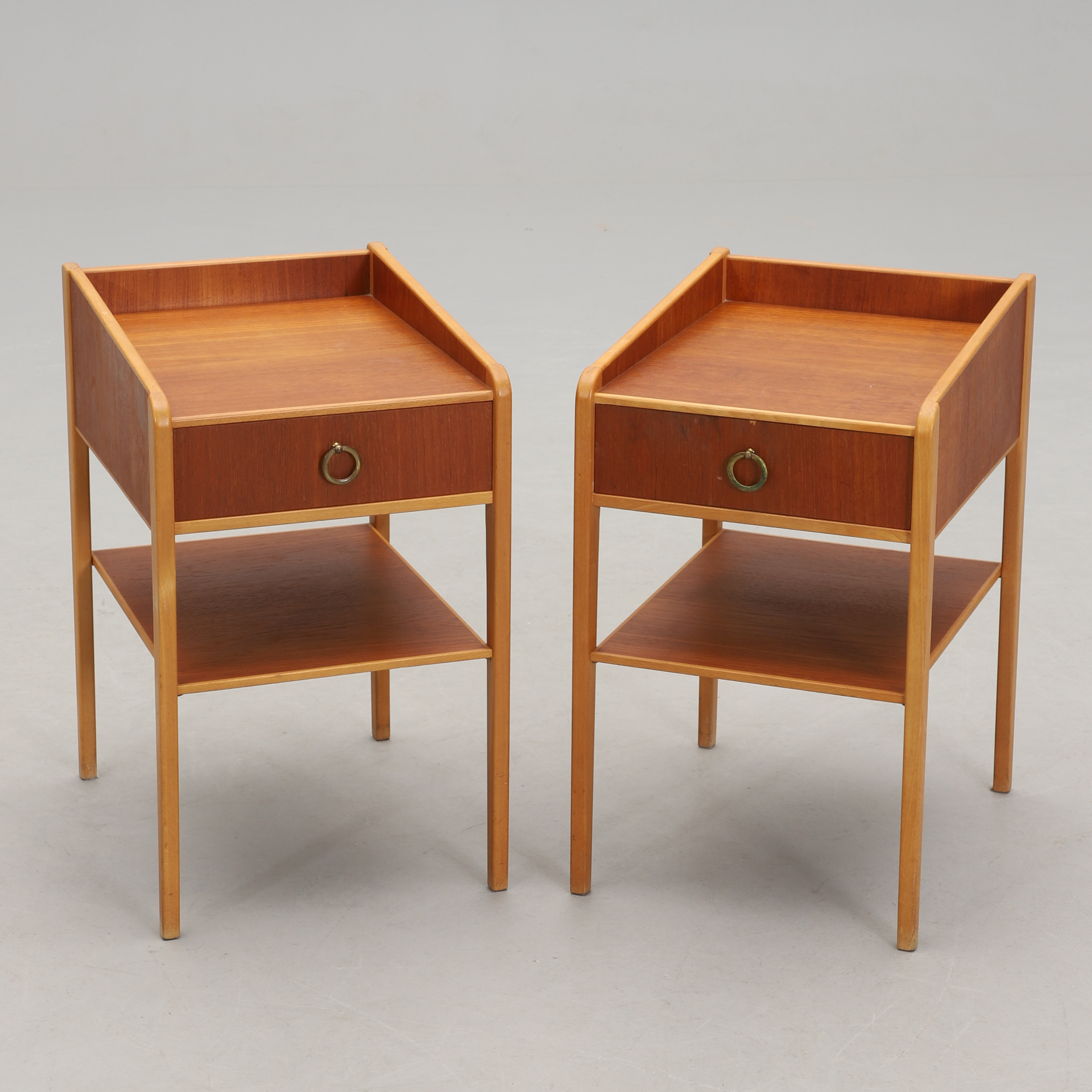 SÄNGBORD, ett par, 1950/60-tal.