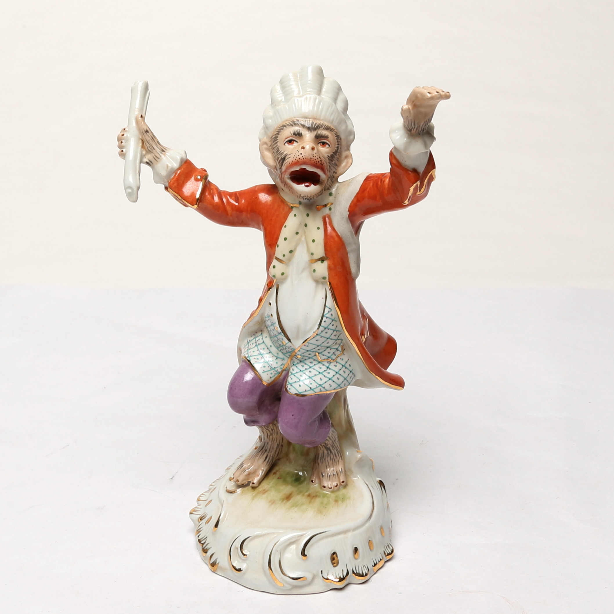 FIGURIN, porslin, apa, Neapelliknande märke, 1900-tal.