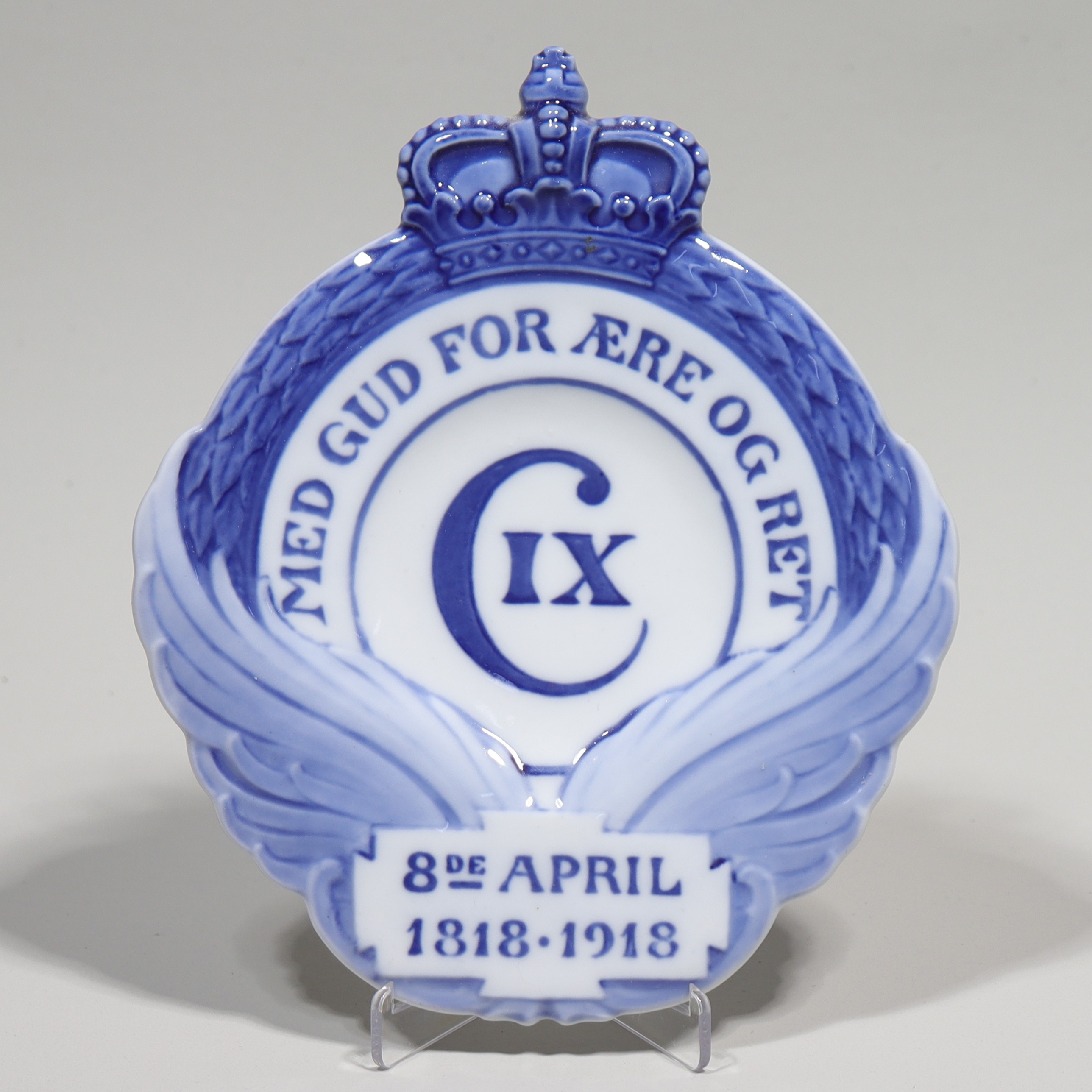 MINNESPLAKETT, Royal Copenhagen, till minne av Christian IX av Danmarks 100-års dag, 1818-1918.