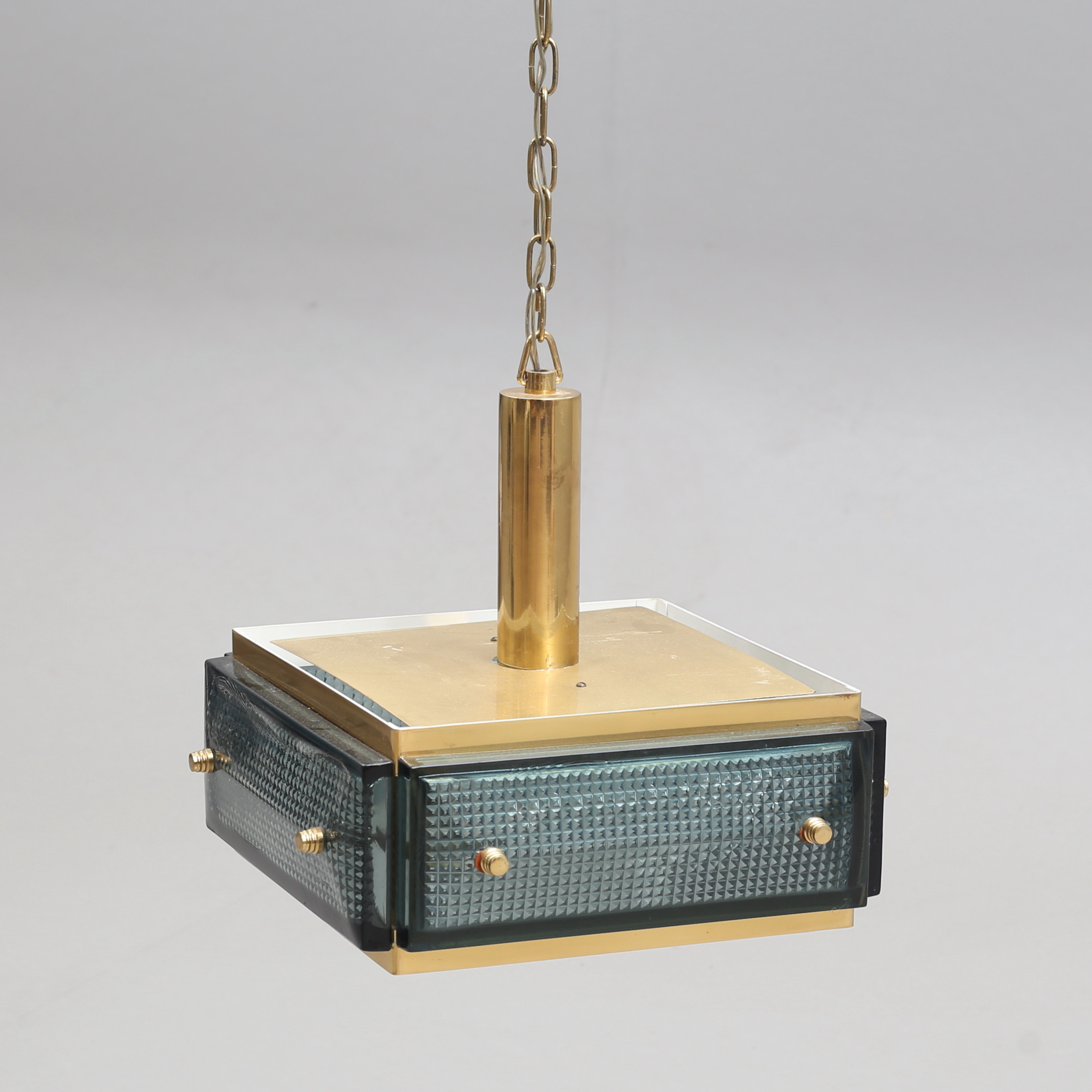 TAKLAMPA, mässing/pressglas, Orrefors, omkring 1900-talets mitt.