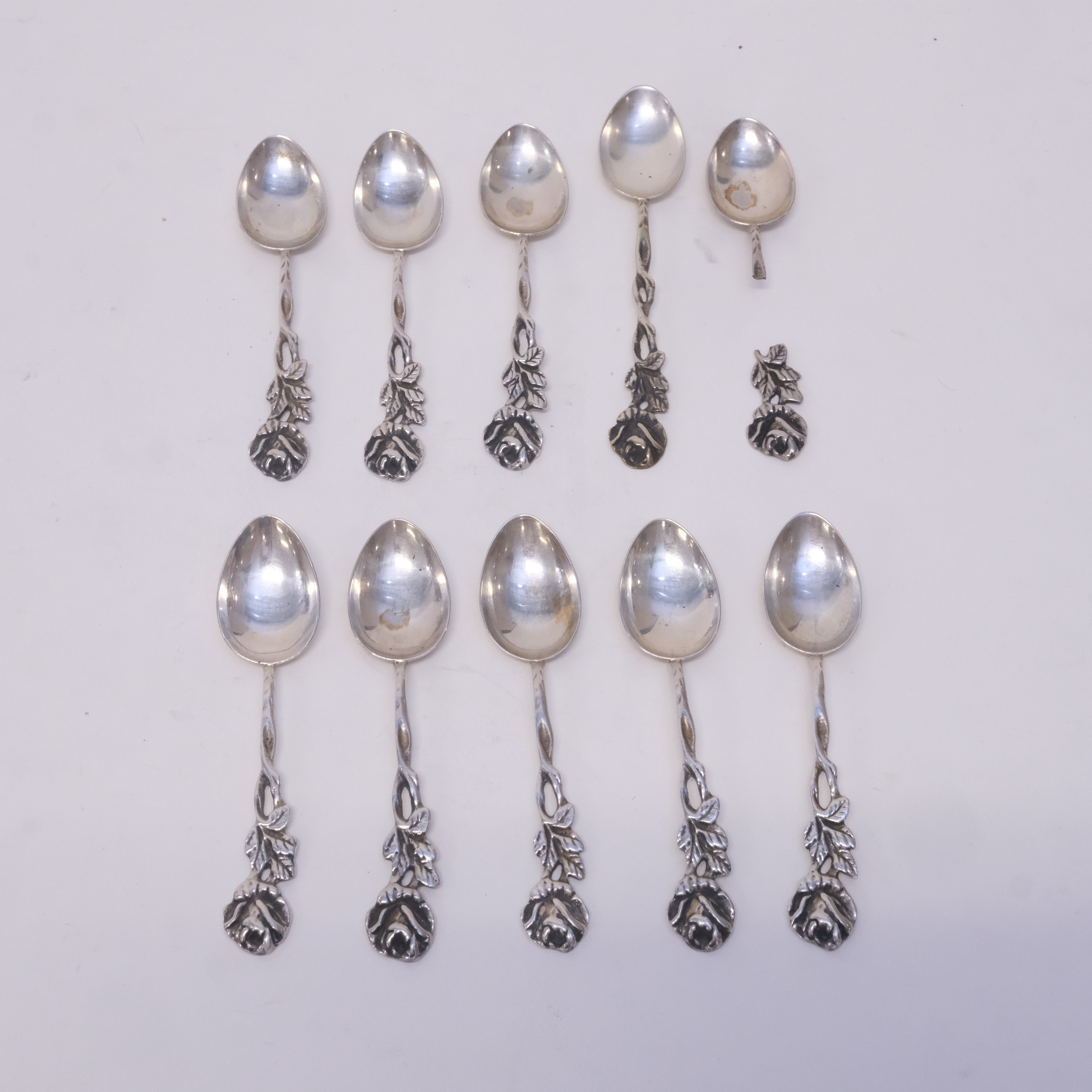 SKEDAR, SILVER, "ROSEN", 10 DELAR.