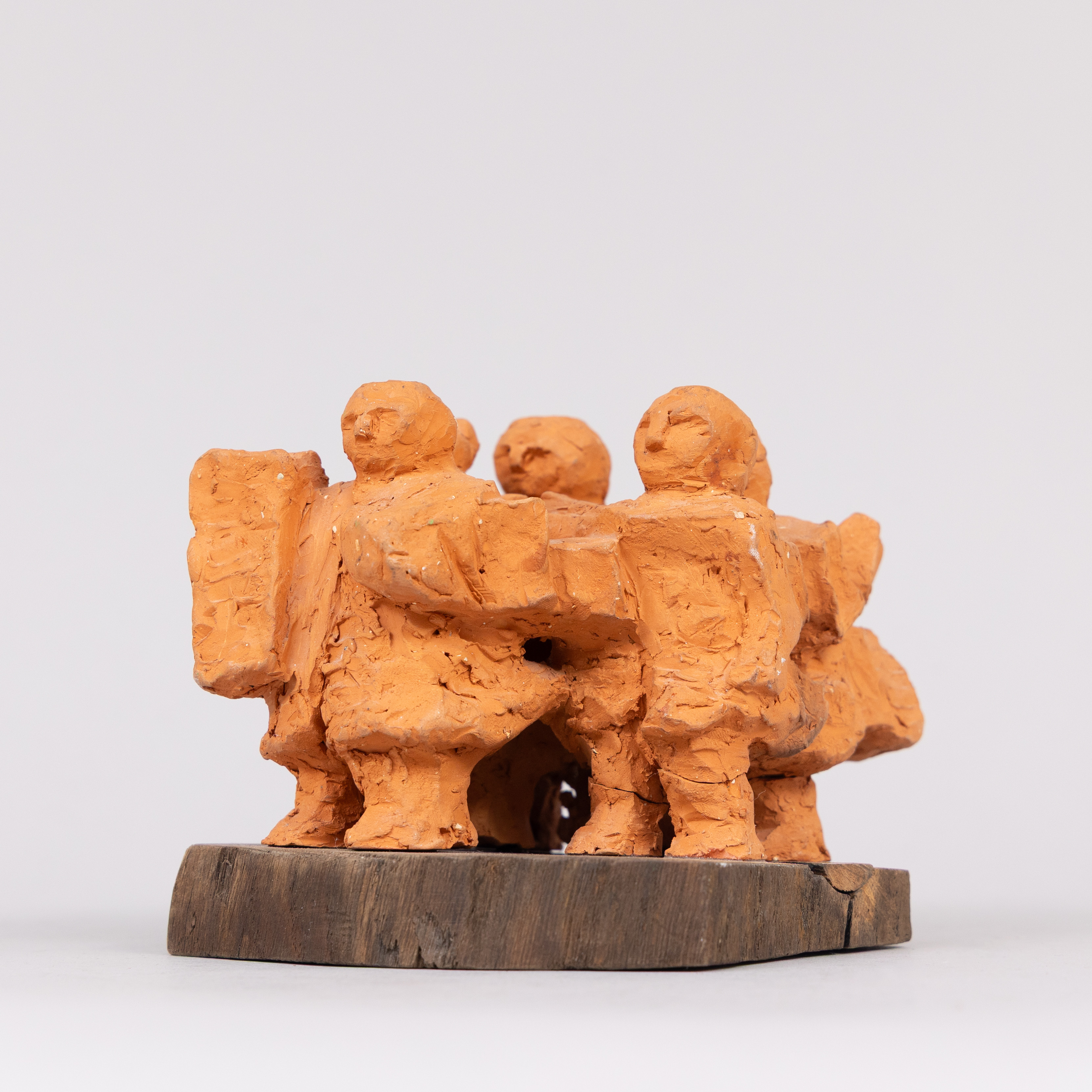 JOHNNY MARTINSSON. Ronden, terracotta, osignerad.