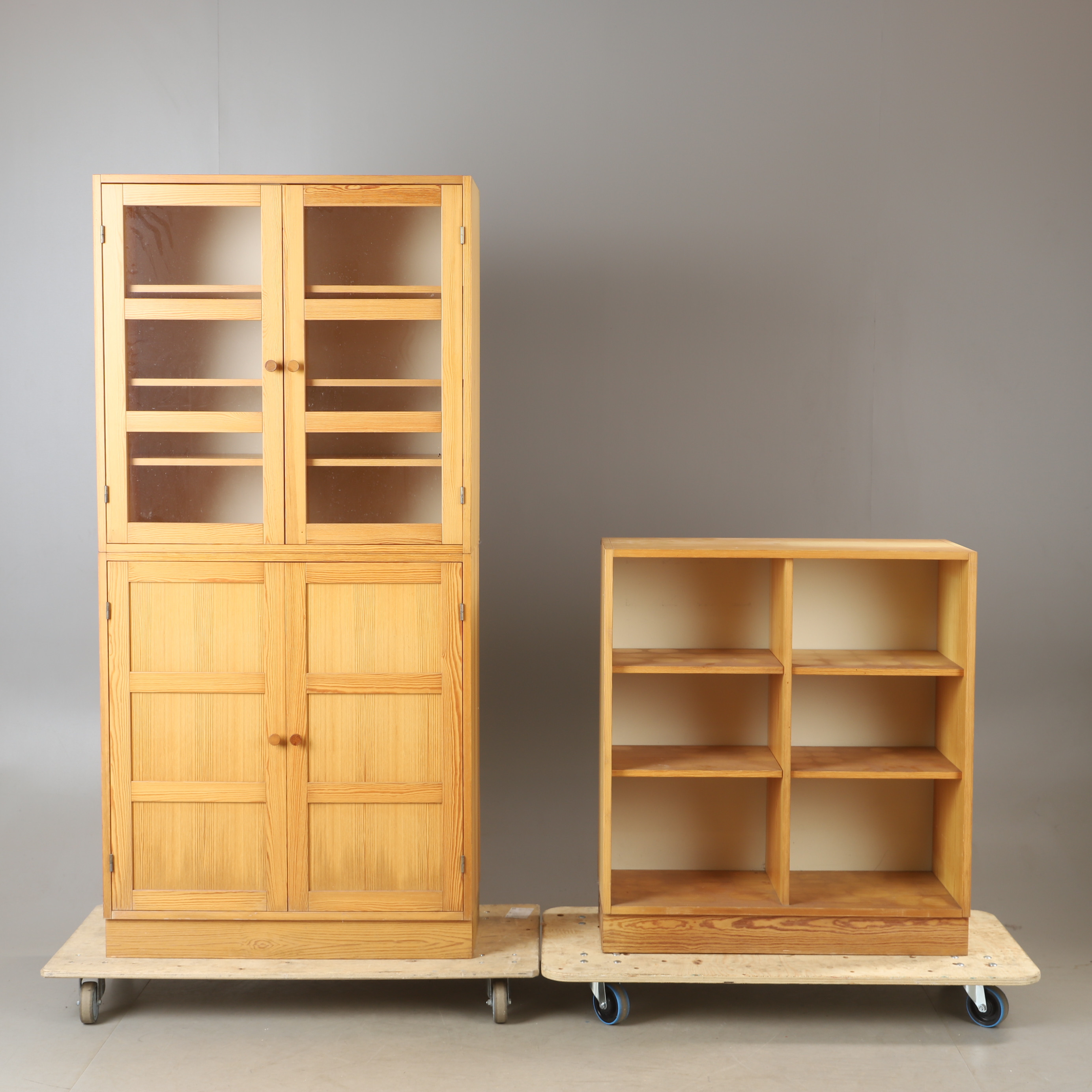 KARIN MOBRING. Skåp ett par, "Vadstena" Ikea, 1970-tal.