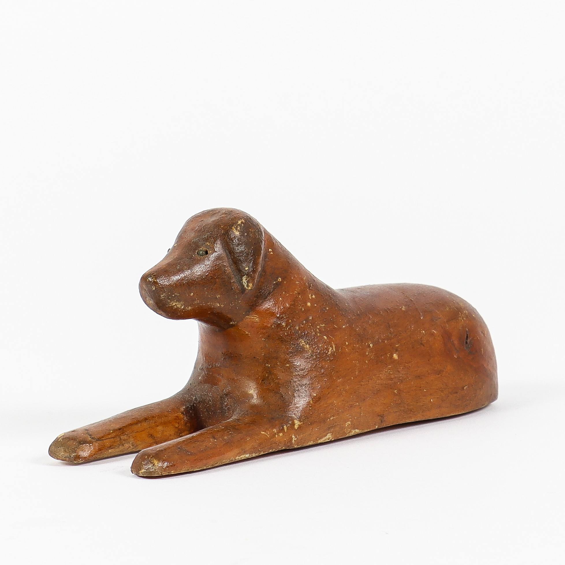 HUND trä, 1900-talets första hälft.