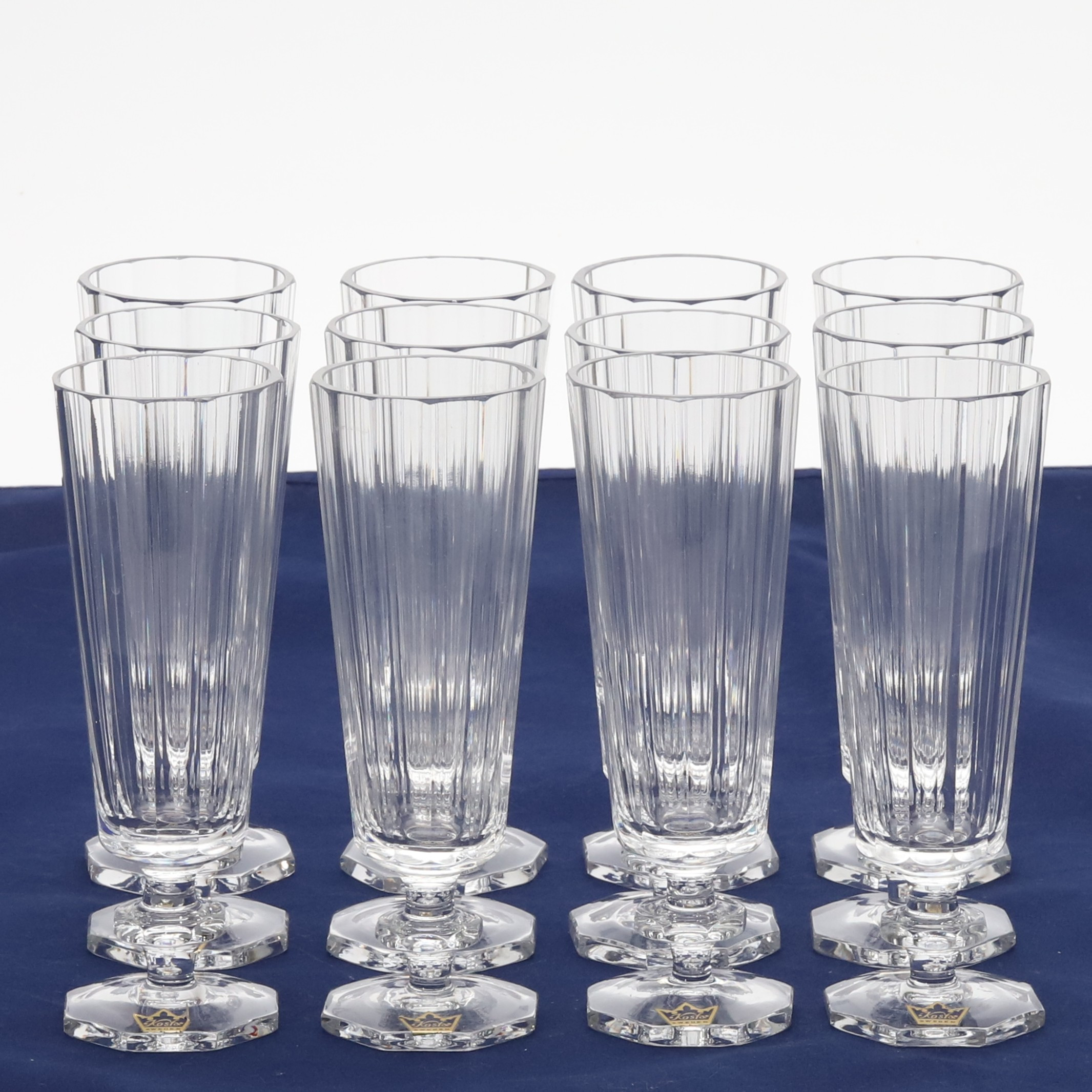ELIS BERGH. Champagneglas, 12 st, "Karlsberg", etikettmärkta Kosta, Sverige.