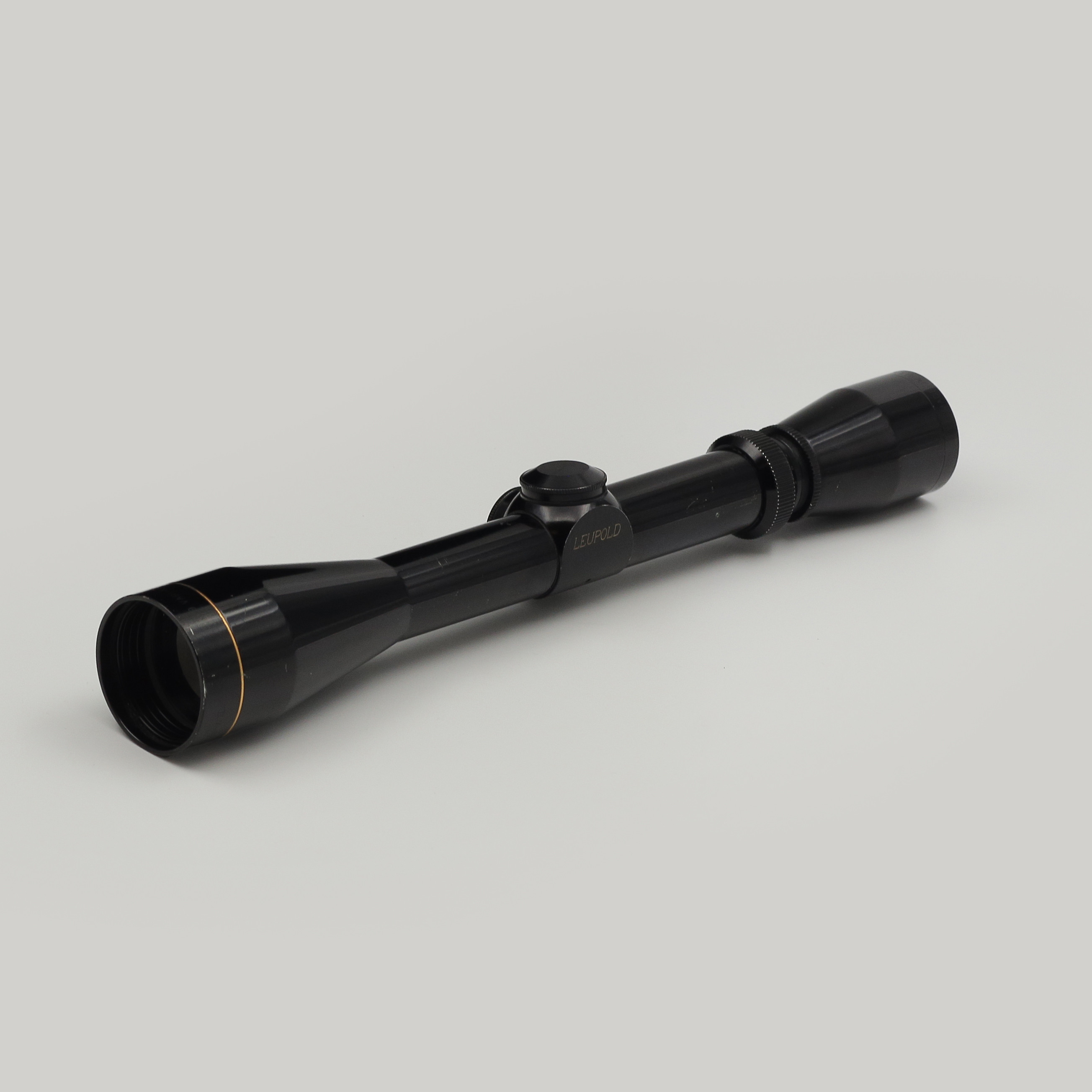 KIKARSIKTE LEUPOLD, 3x9 VARI-X IIC, 40mm, VARIABEL FÖRSTORING, W203498.