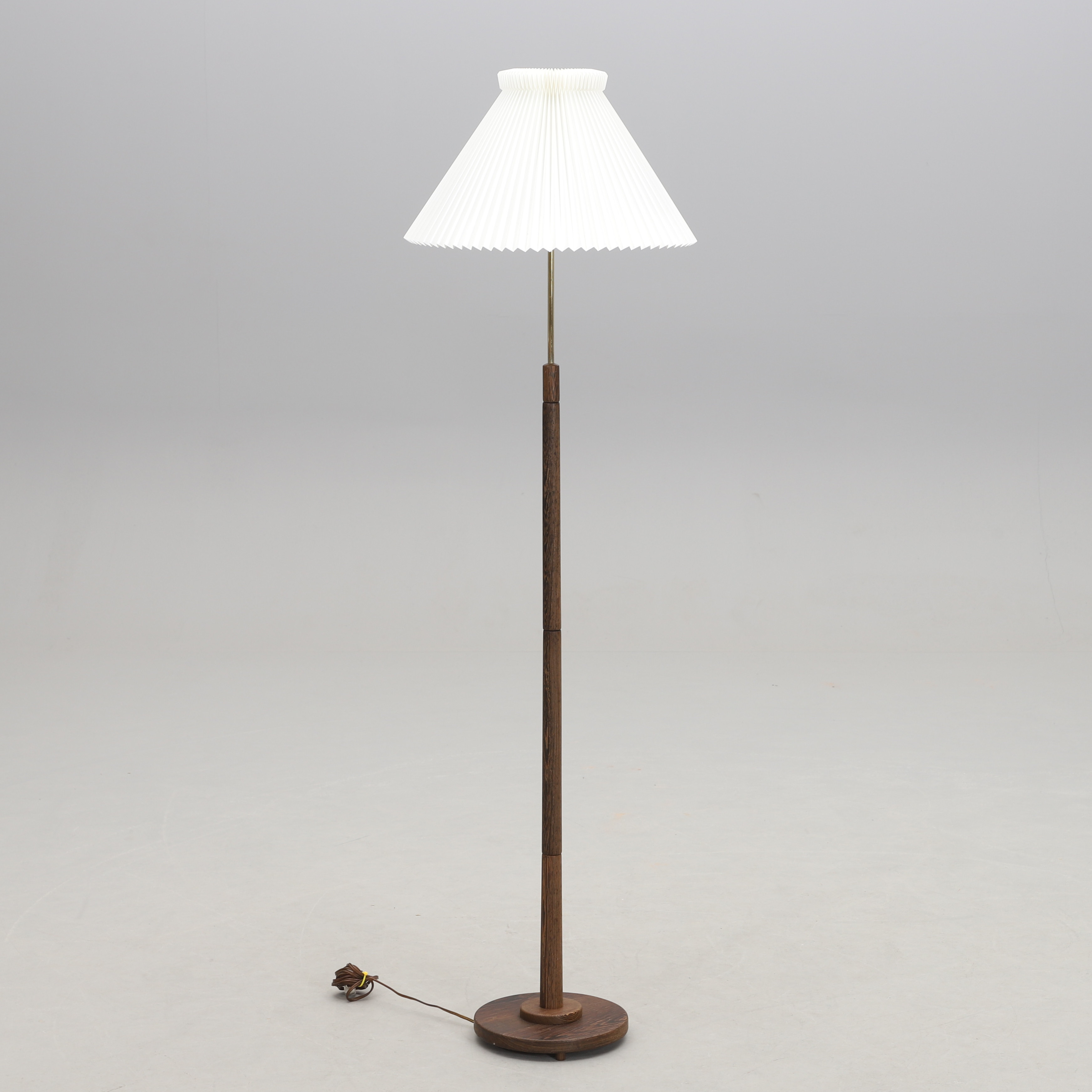 GOLVLAMPA, stomme i wenge, 1960-tal.