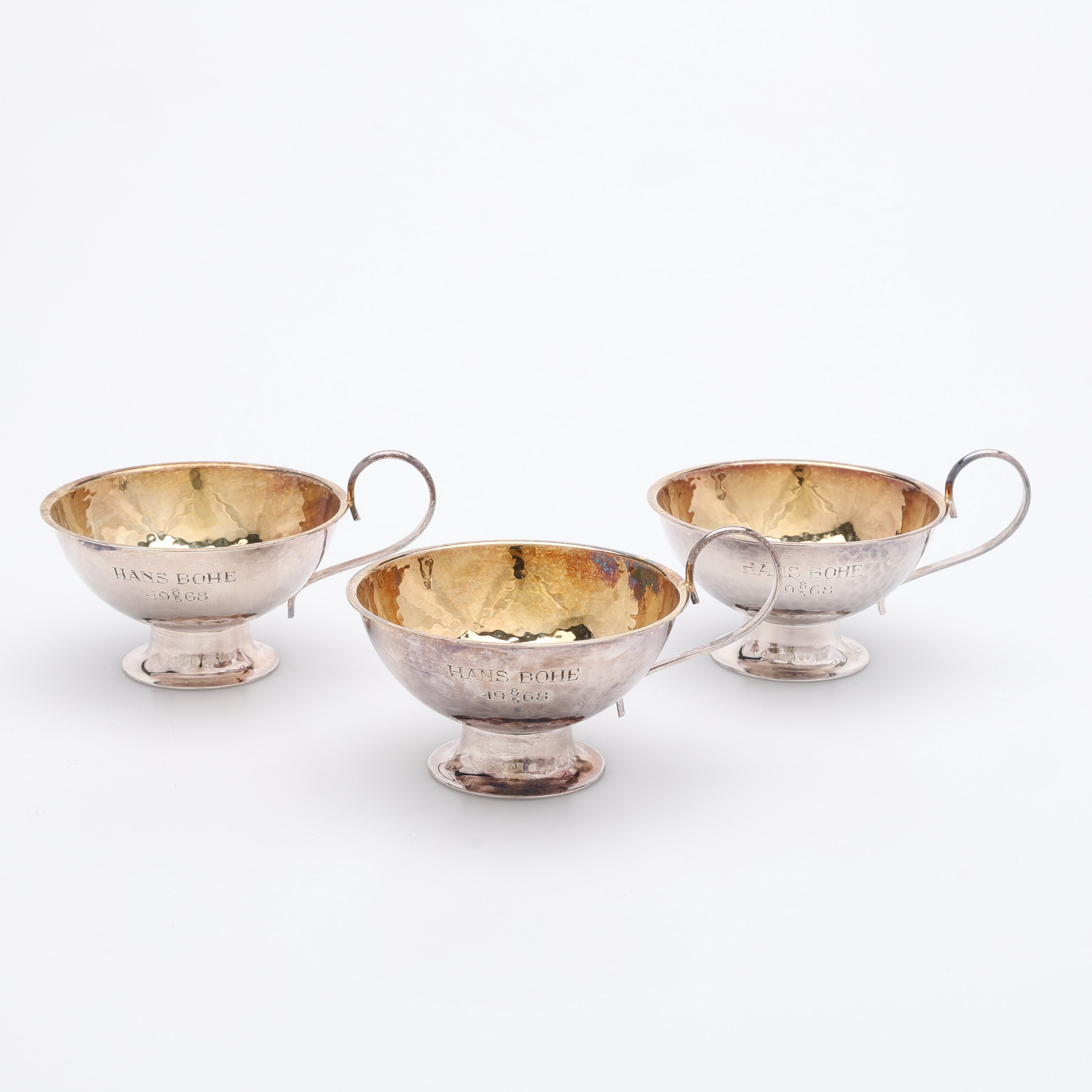 PUNSCHMUGGAR, TRE STYCKEN, SILVER, TOTAL VIKT CA 113 GRAM.