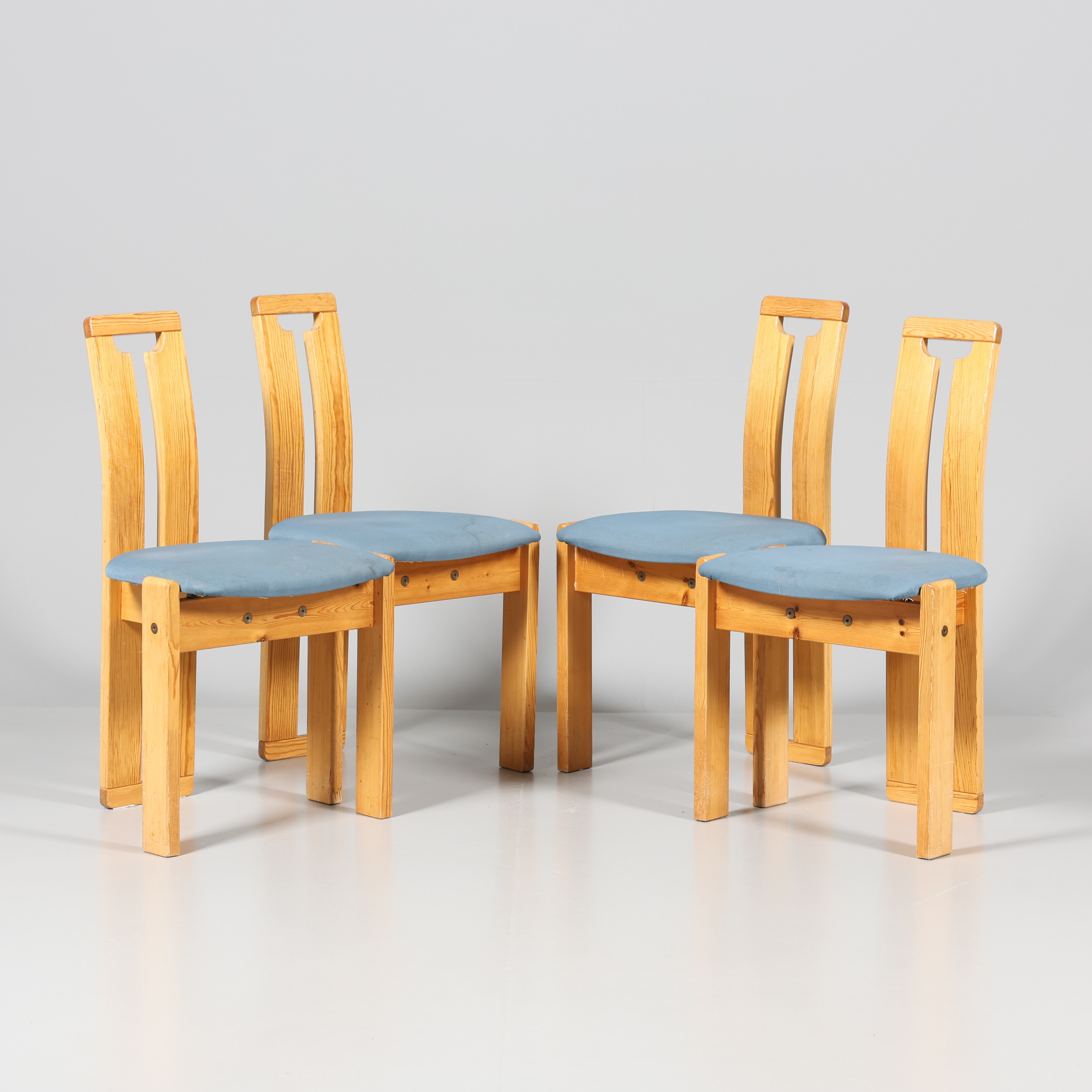 TORSTEIN NILSEN. STOLAR, 4 st, "Tellus", A.Huseby & Co, Norge, 1900-tal.