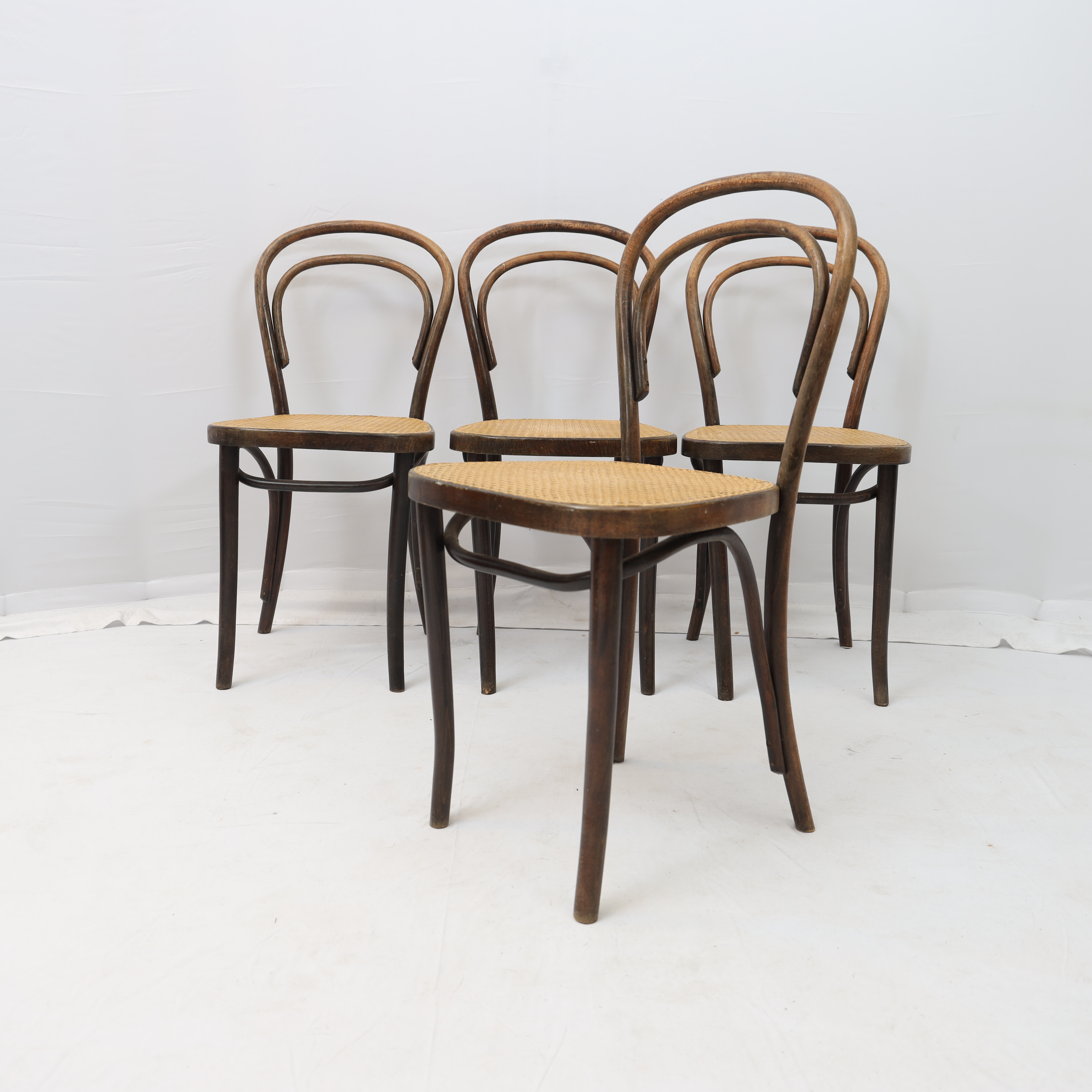 STOLAR 4ST, Thonet modell, 1900-tal.