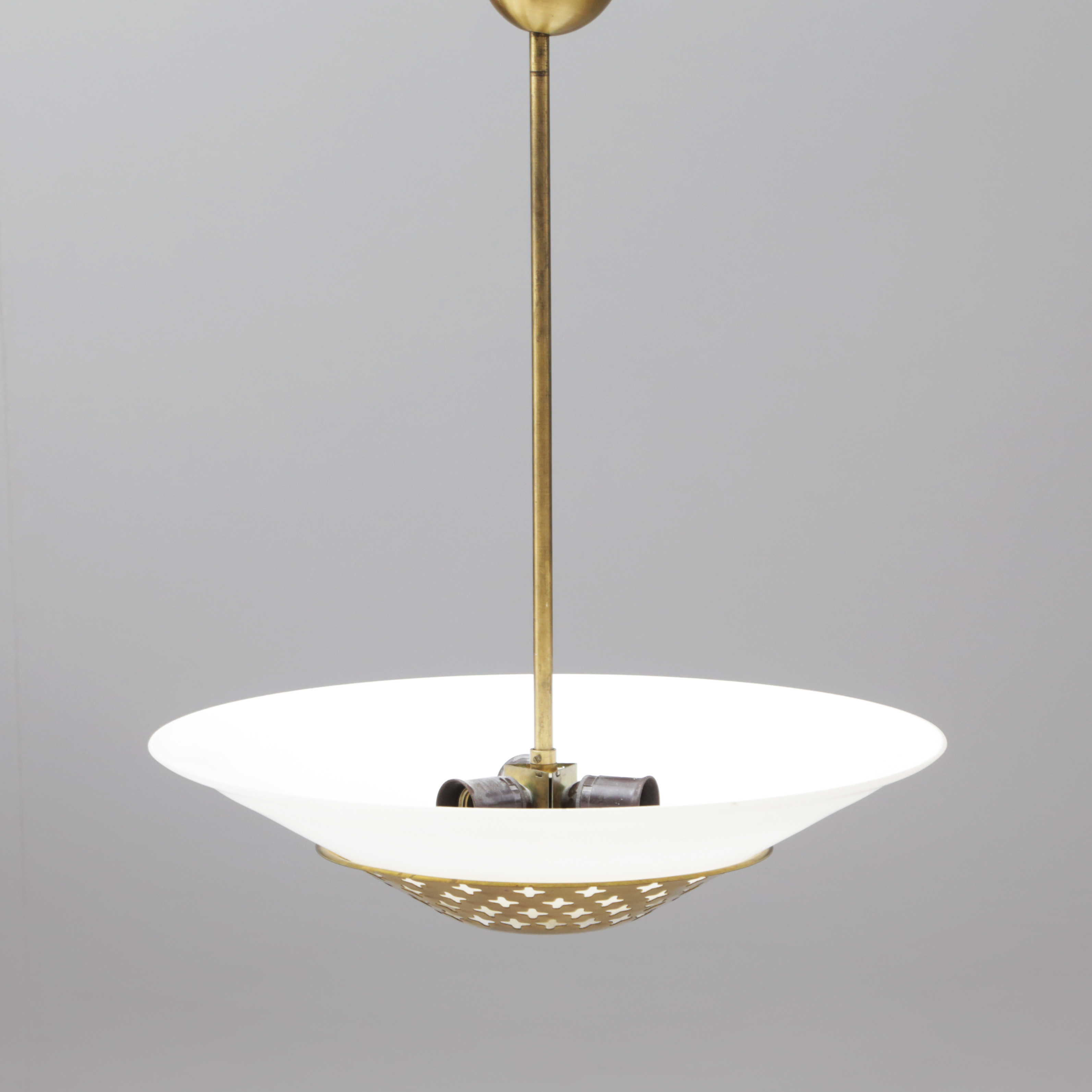 TAKLAMPA, mässing med glaskupa, möjligen Hans Bergström, Swedish Modern, 1940-tal.