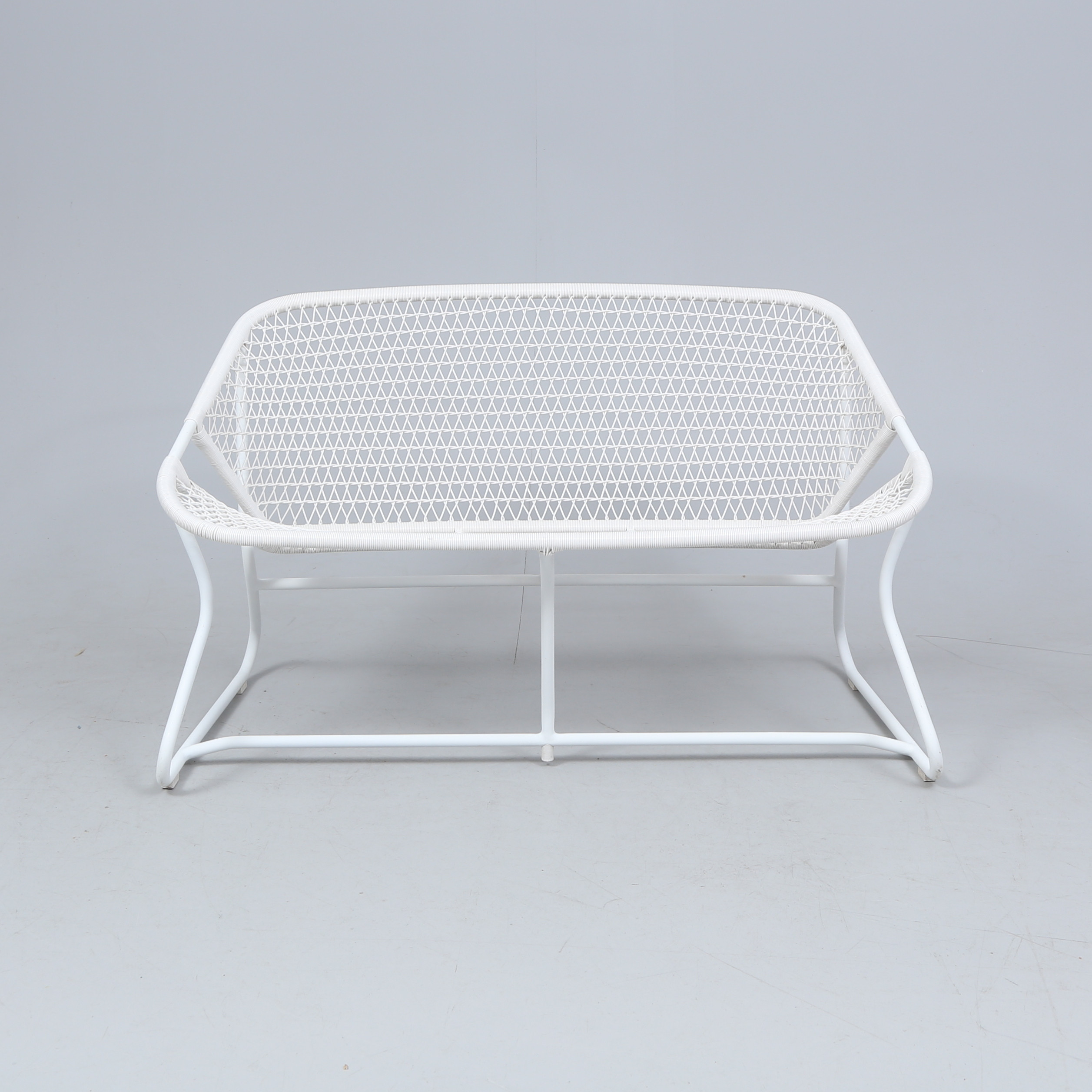 FERMOB Trädgårdssoffa "Sixties", design Frederic Sofia, 2000-tal.