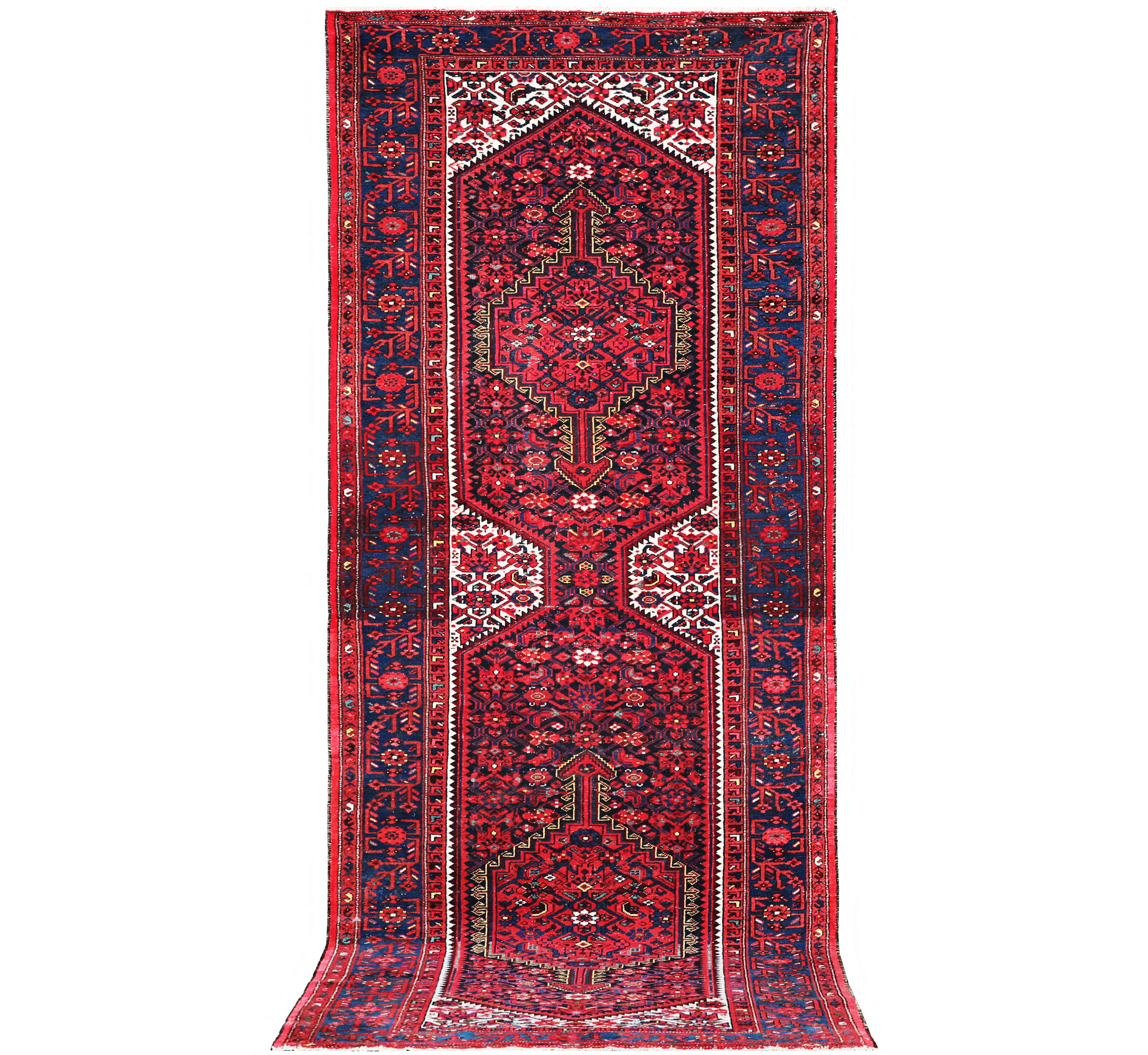 MATTA, Hamadan, 391x135 cm.