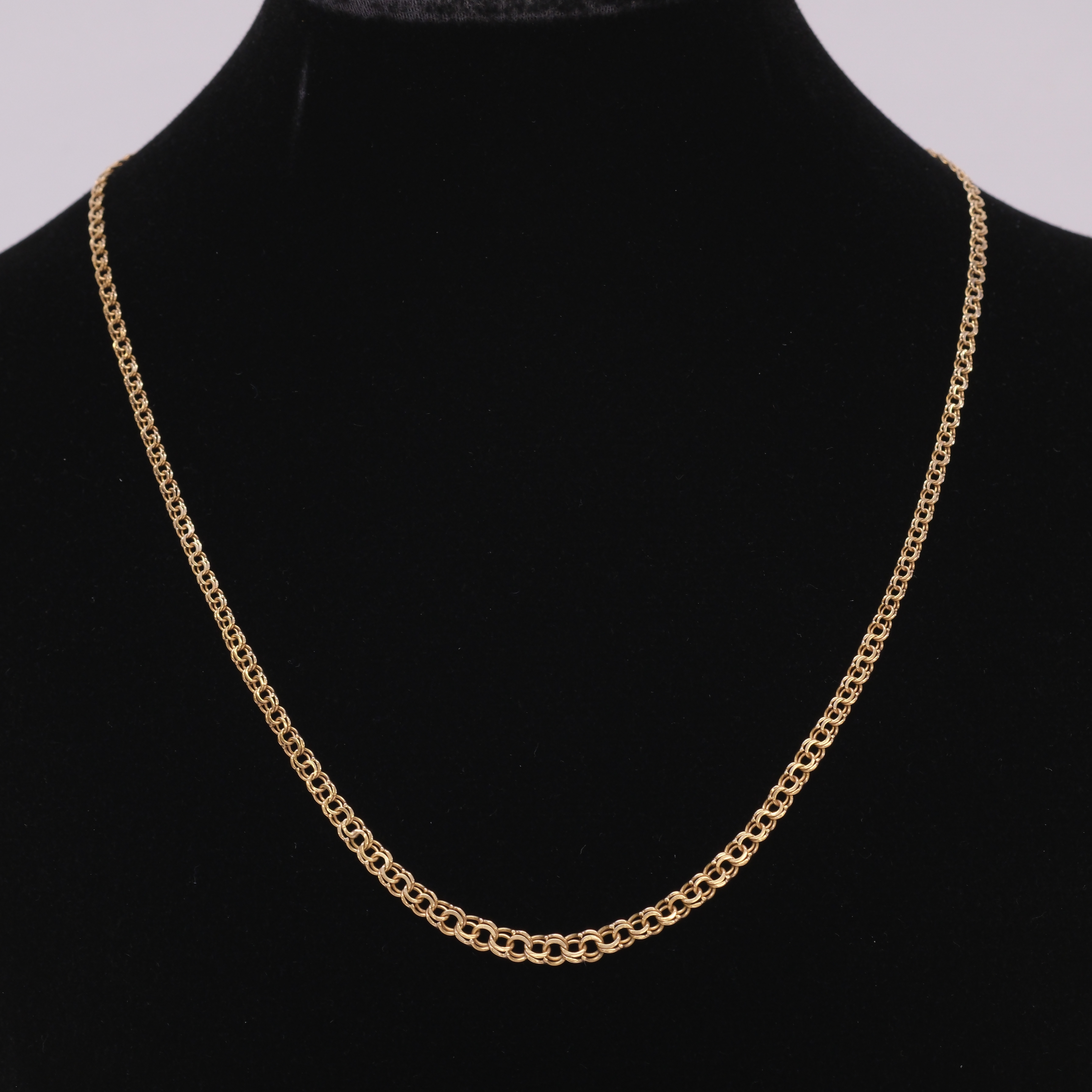 DOSERAD COLLIER, BISMARCK, 18K GULD.