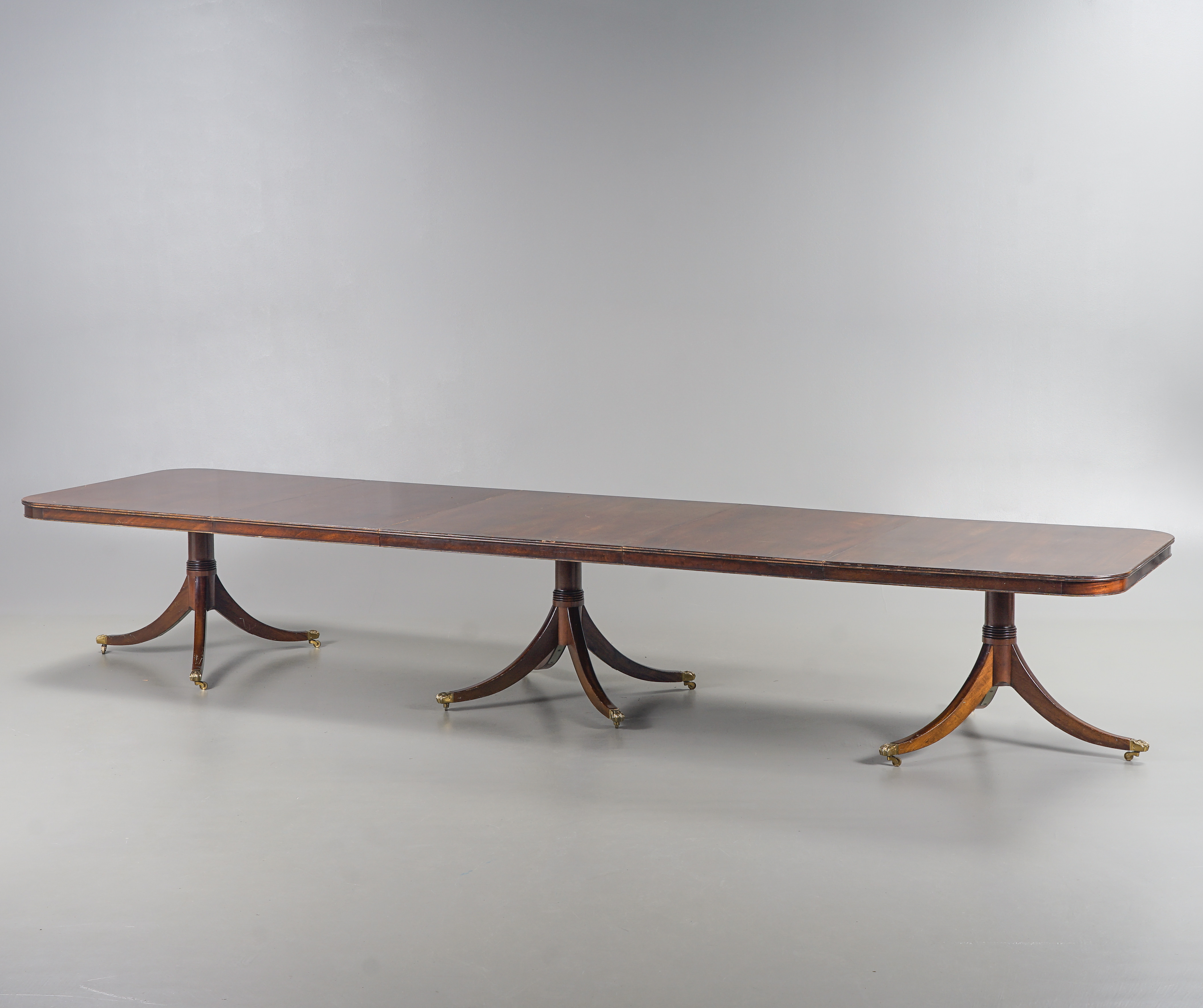 MATSALSBORD Georg III-stil, Mahogny, England, 1900-talets första hälft.